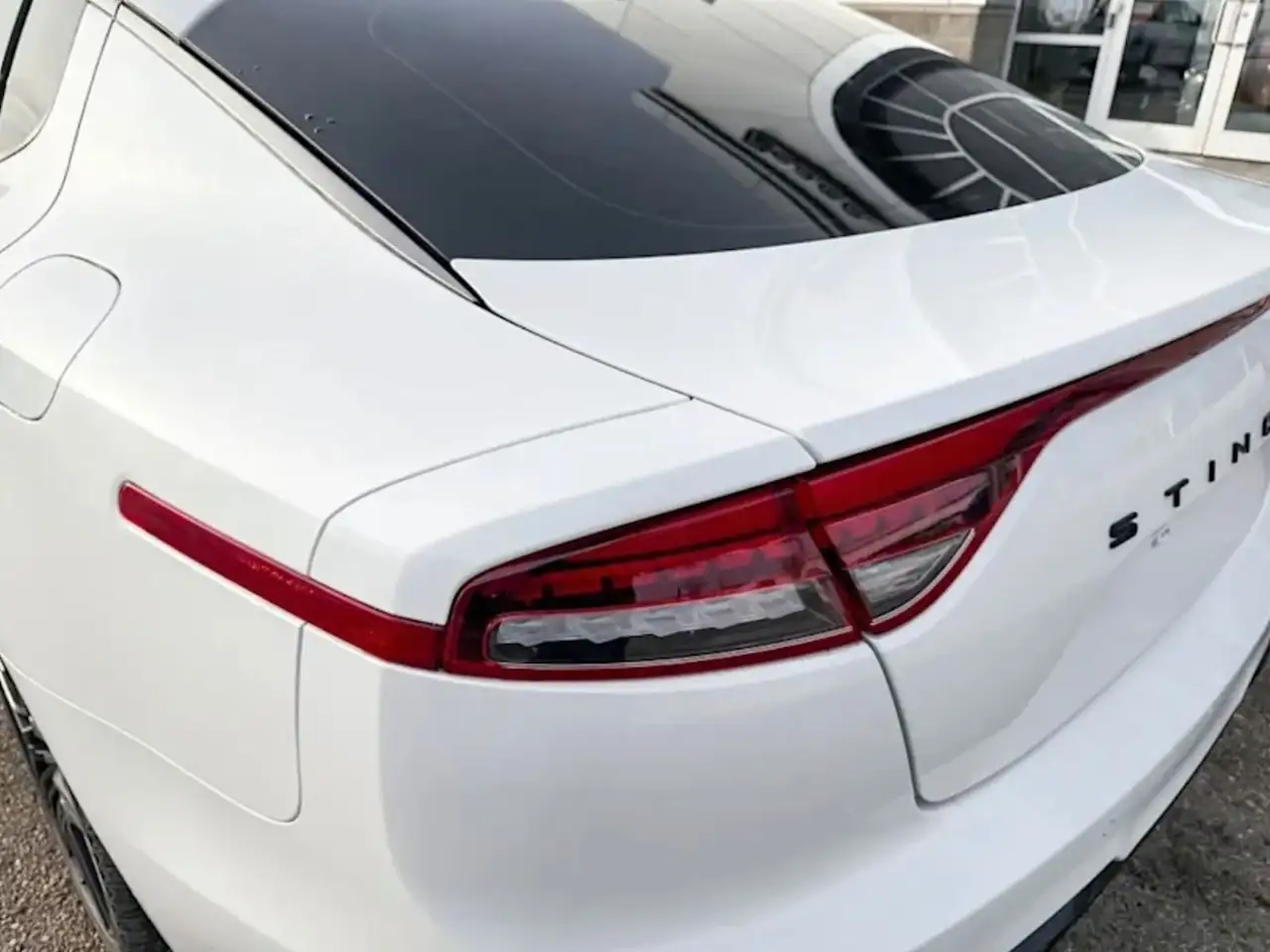 Kia Stinger снимка Kia Stinger
