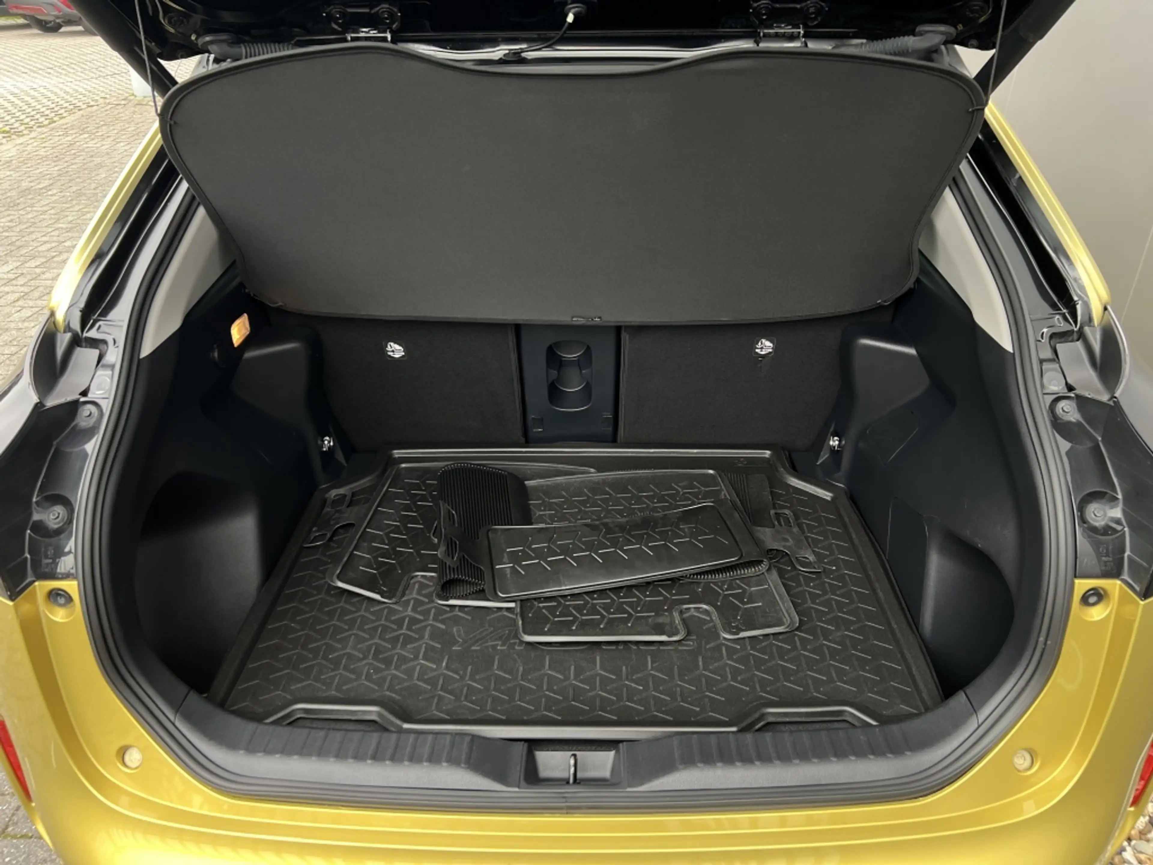 Toyota Yaris Cross 1.5 Hybrid LaunchEd. — photo 4