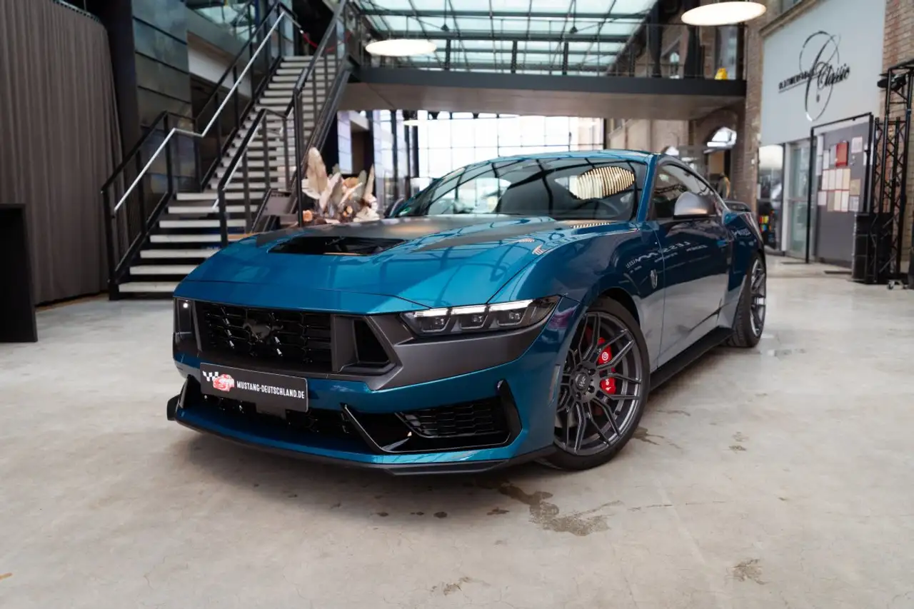 Ford Mustang Dark Horse 2026/RECARO/20Zoll/Tiefer/Bremse rot