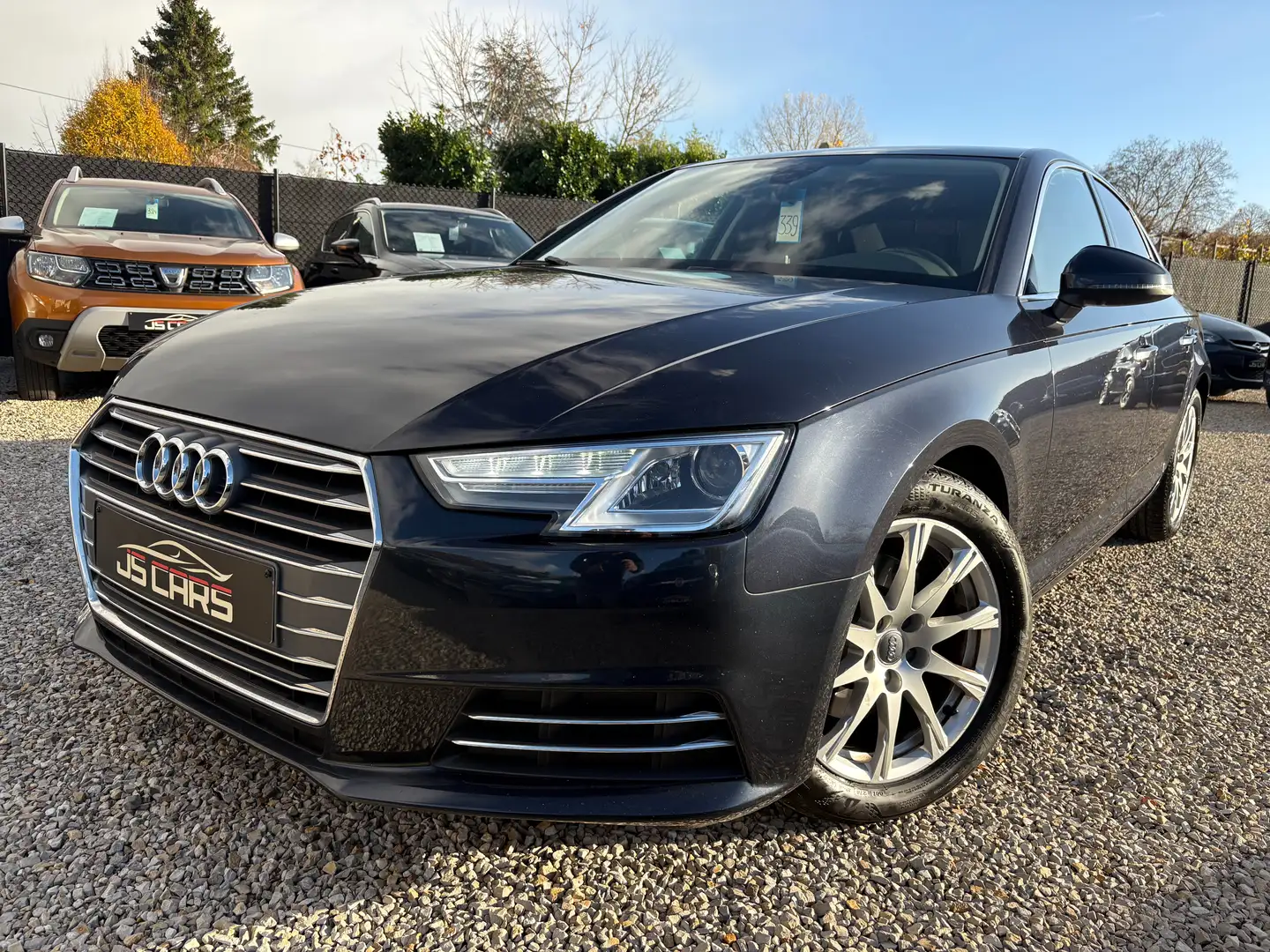 Audi A4 2.0 TDi*STRONIC*GPS*CUIR*PDC*AIRCO*CRUISE*LED* Gris - 1