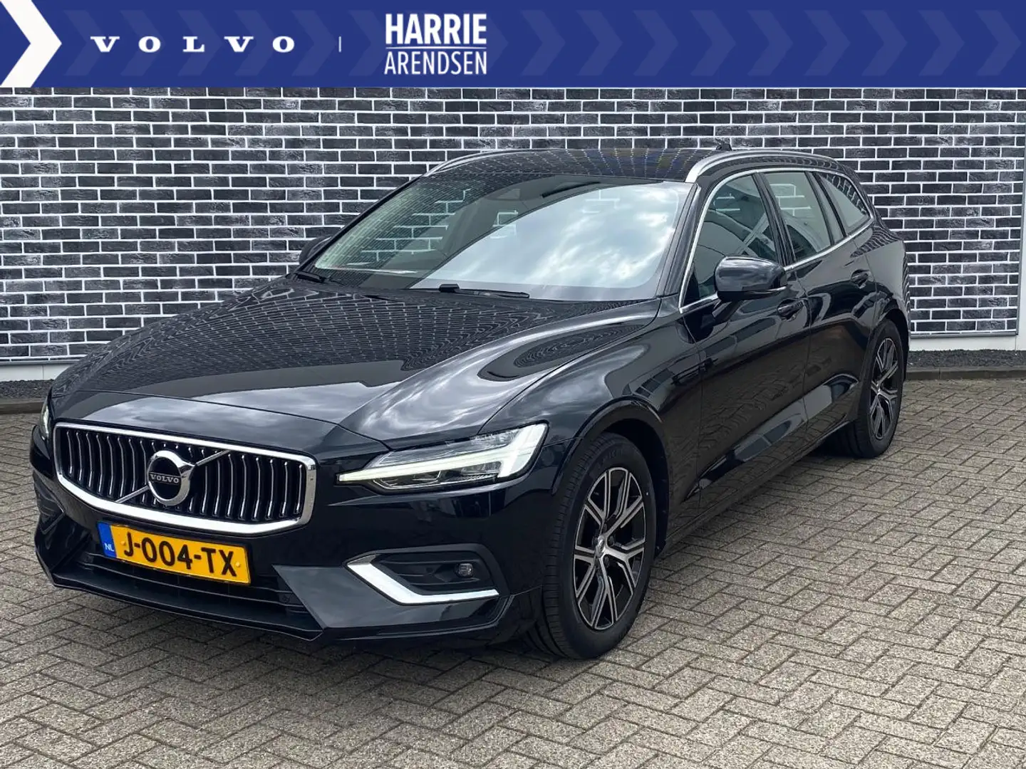 Volvo V60 2.0 B3 Business Pro Verwarmbare voorstoelen | Verw Zwart - 1