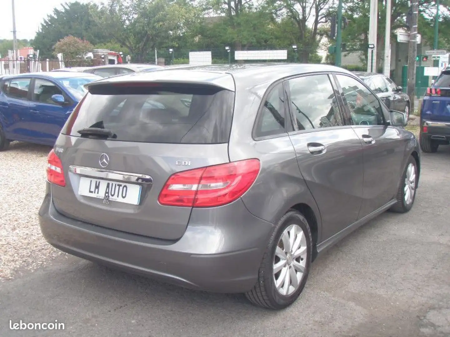 Mercedes-Benz B 180 Mercedes II 180 CDI DESIGN Šedá - 2