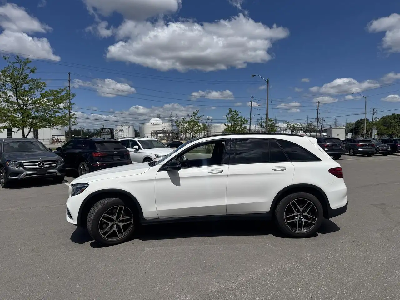 Mercedes-Benz GLC снимка Mercedes-Benz GLC