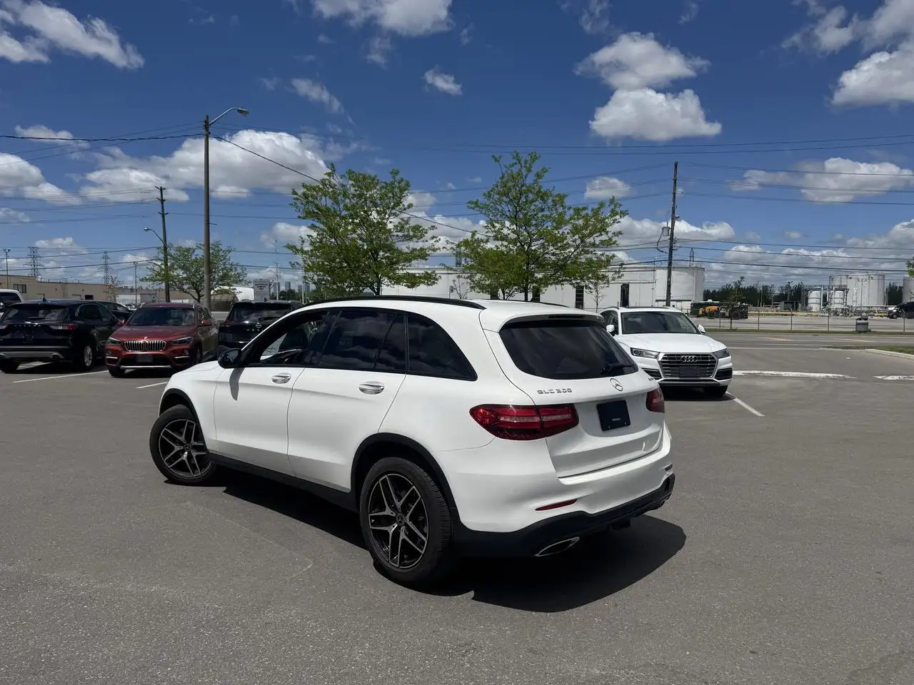 Mercedes-Benz GLC снимка Mercedes-Benz GLC