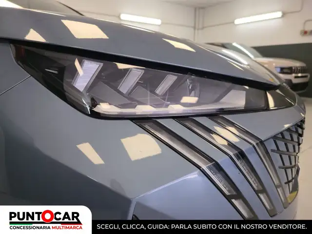 Peugeot 3008 view 15