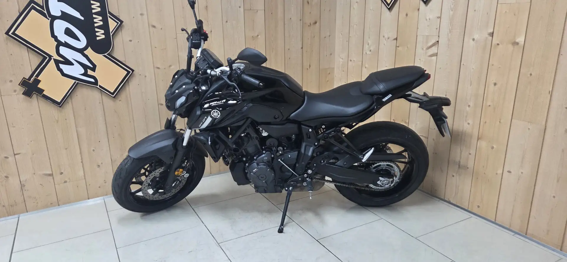 Yamaha MT-07 Noir - 2