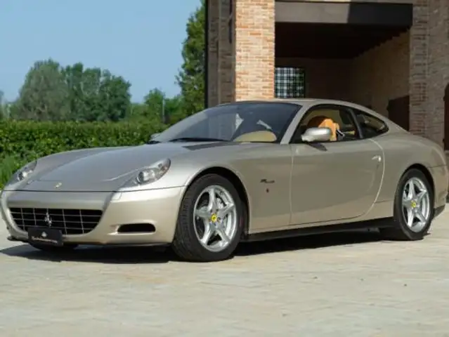 Ferrari 612 SCAGLIETTI
