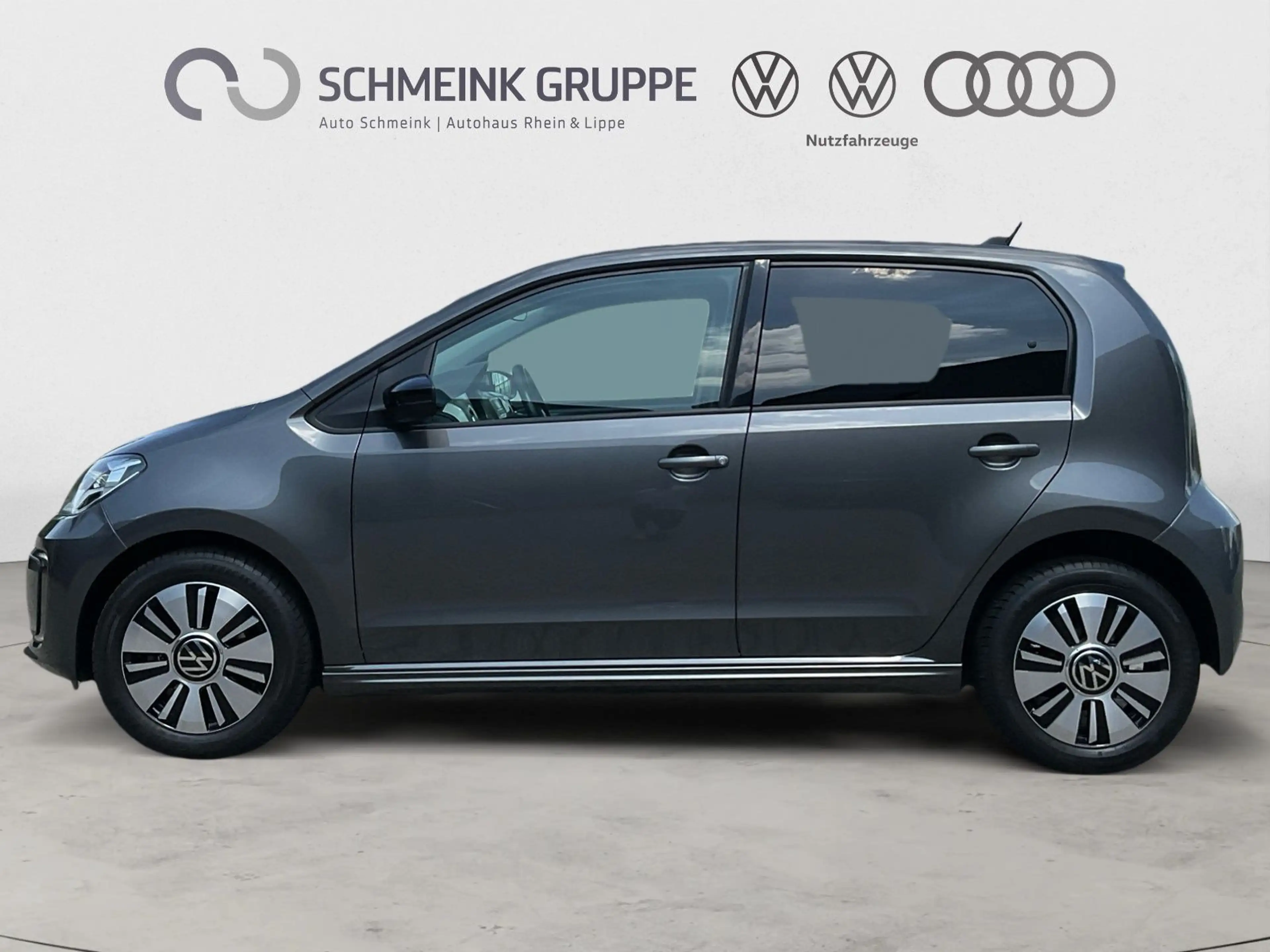 Volkswagen e-up! . — photo 2