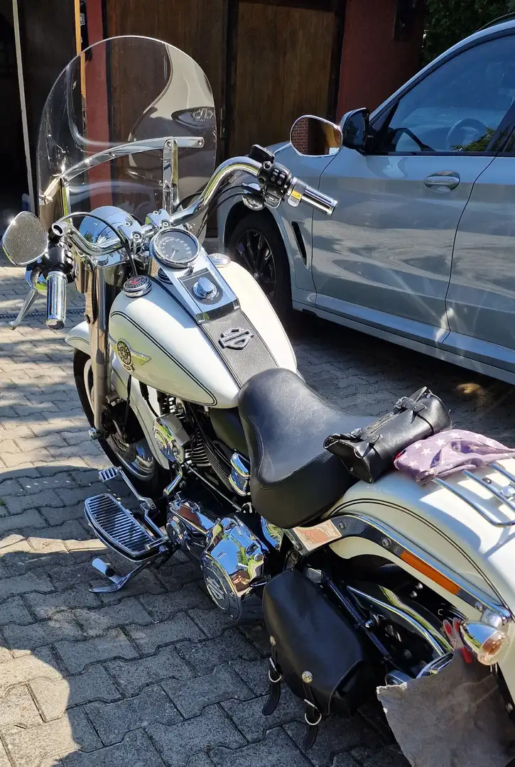 Harley-Davidson Fat Boy Biały - 2