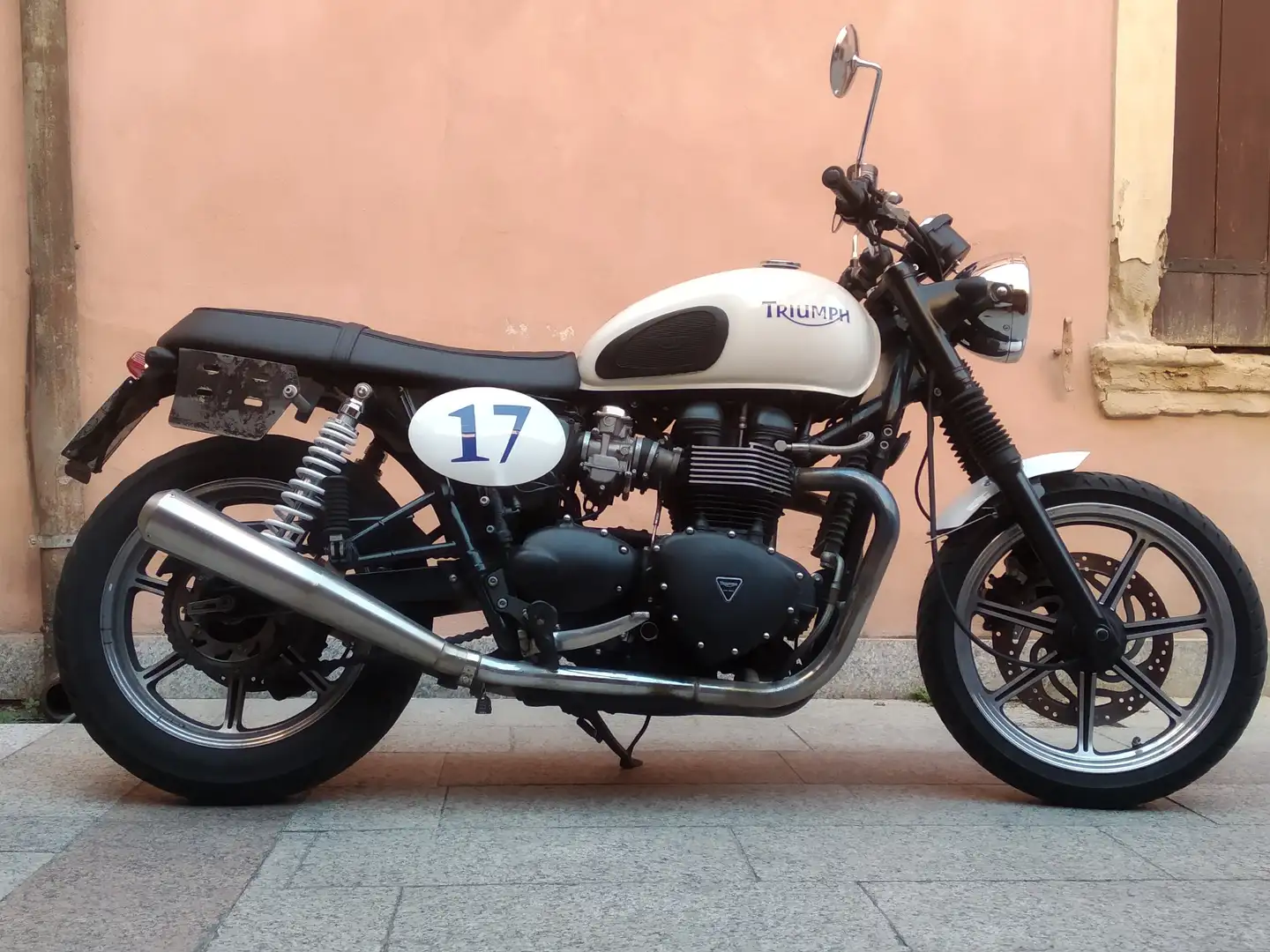 Triumph Bonneville SE Bílá - 2