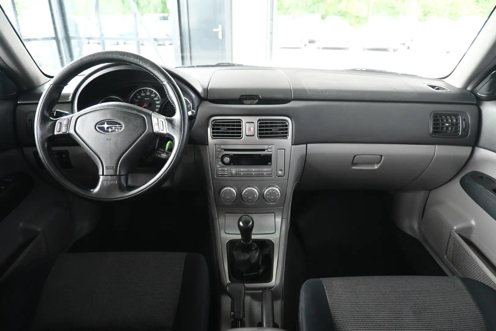Subaru Forester 2.0 X Luxury Pack 4x4 Airco Trekhaak All in Prijs Blue - 2