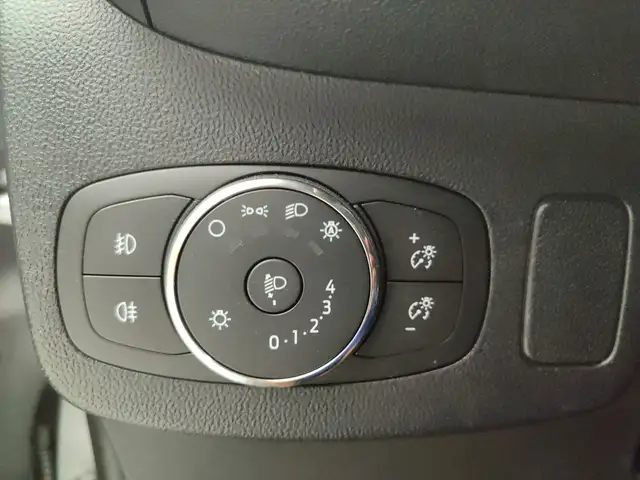 Ford Puma view 11