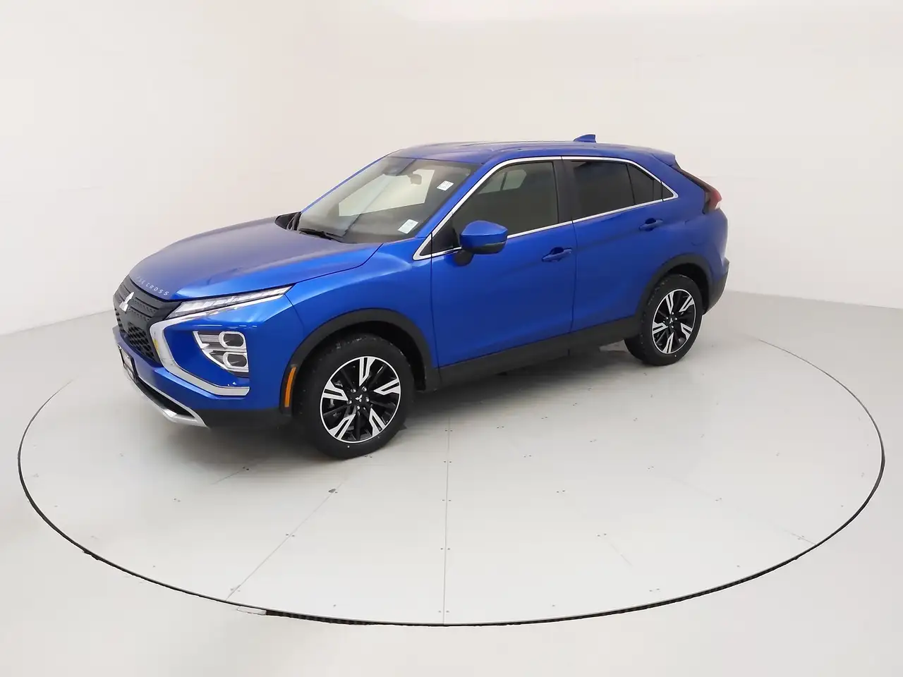 Mitsubishi Eclipse Cross снимка Mitsubishi Eclipse Cross