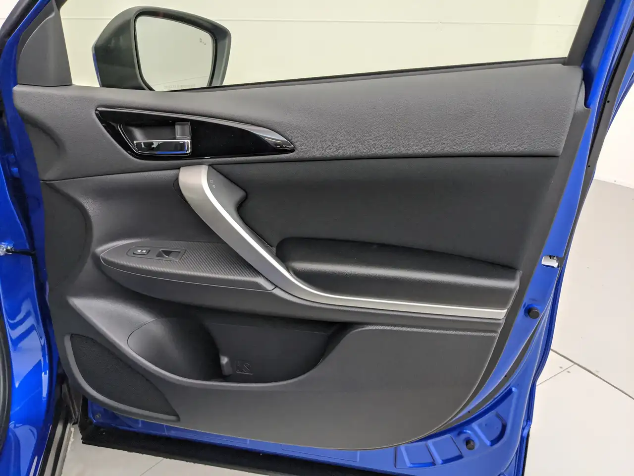 Mitsubishi Eclipse Cross снимка Mitsubishi Eclipse Cross
