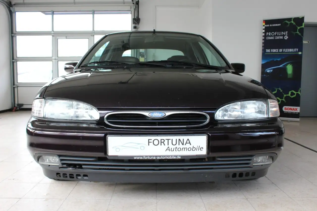 Ford Mondeo 1.8 Ghia 1.Hand original 59.950 km, foto 2