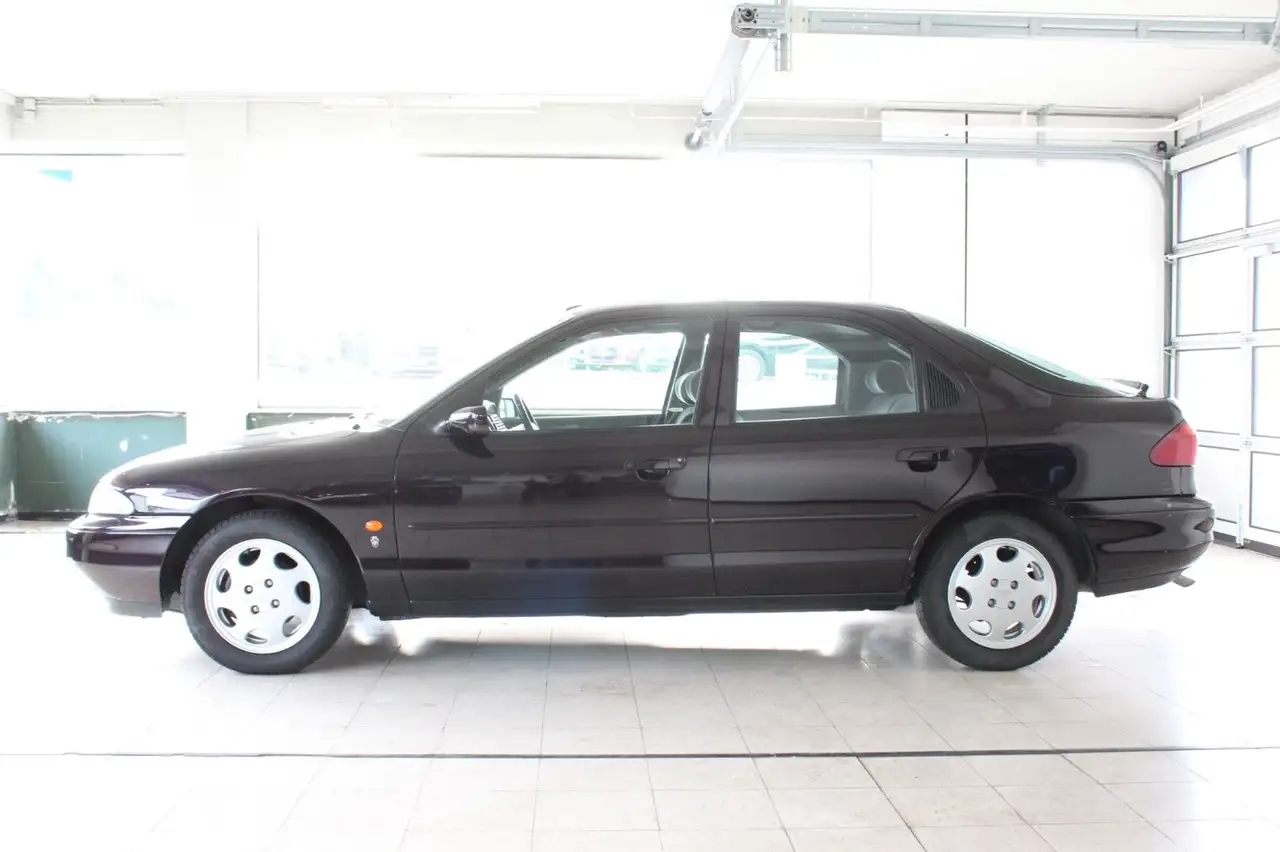 Ford Mondeo 1.8 Ghia 1.Hand original 59.950 km, foto 4