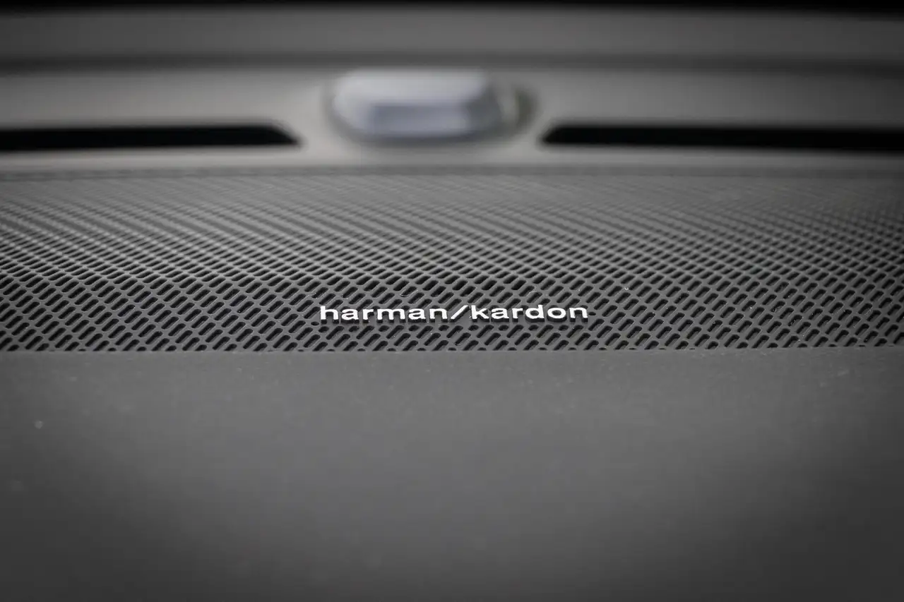Volvo EX40 2026 — фото 11