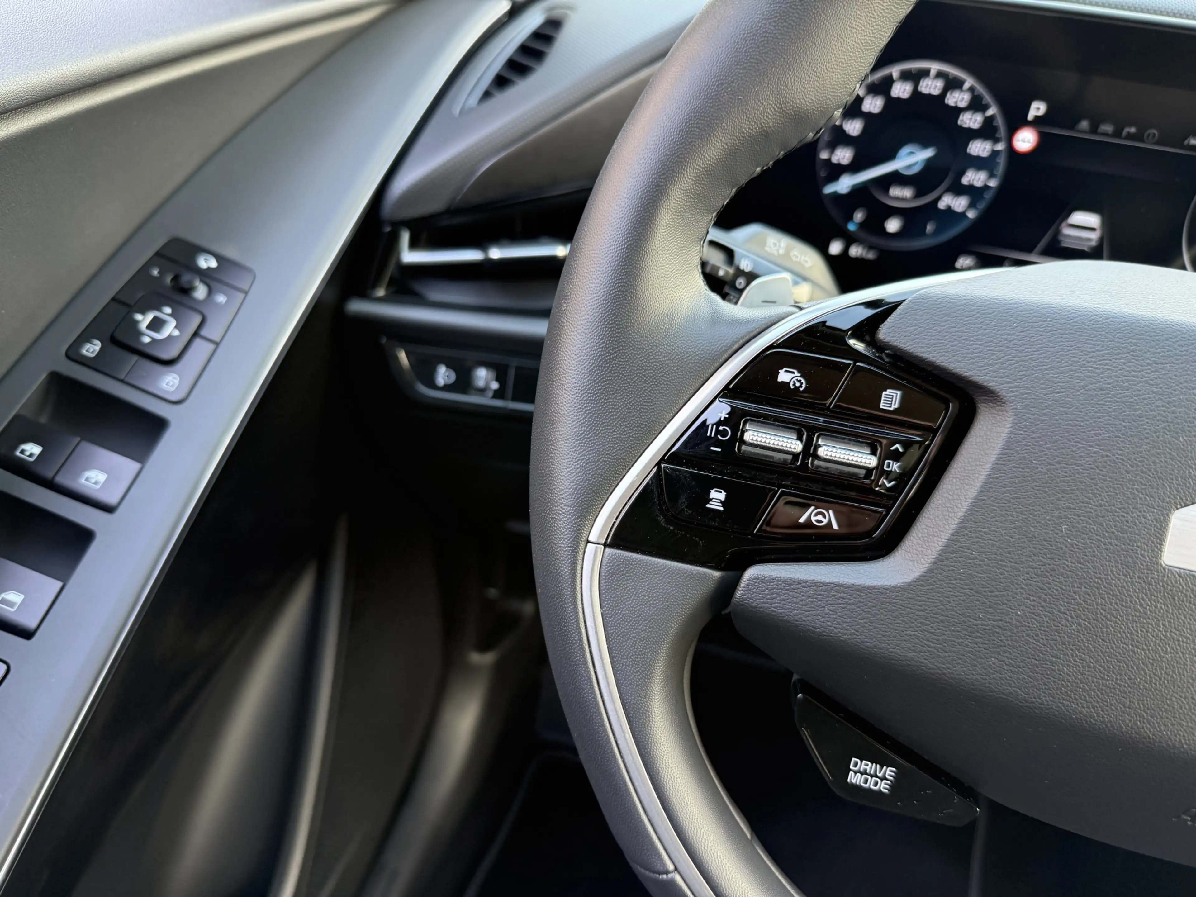 Kia Niro 1.6 GDi Hybrid DynamicLine Navi Camera Ad.Cruise E — photo 19
