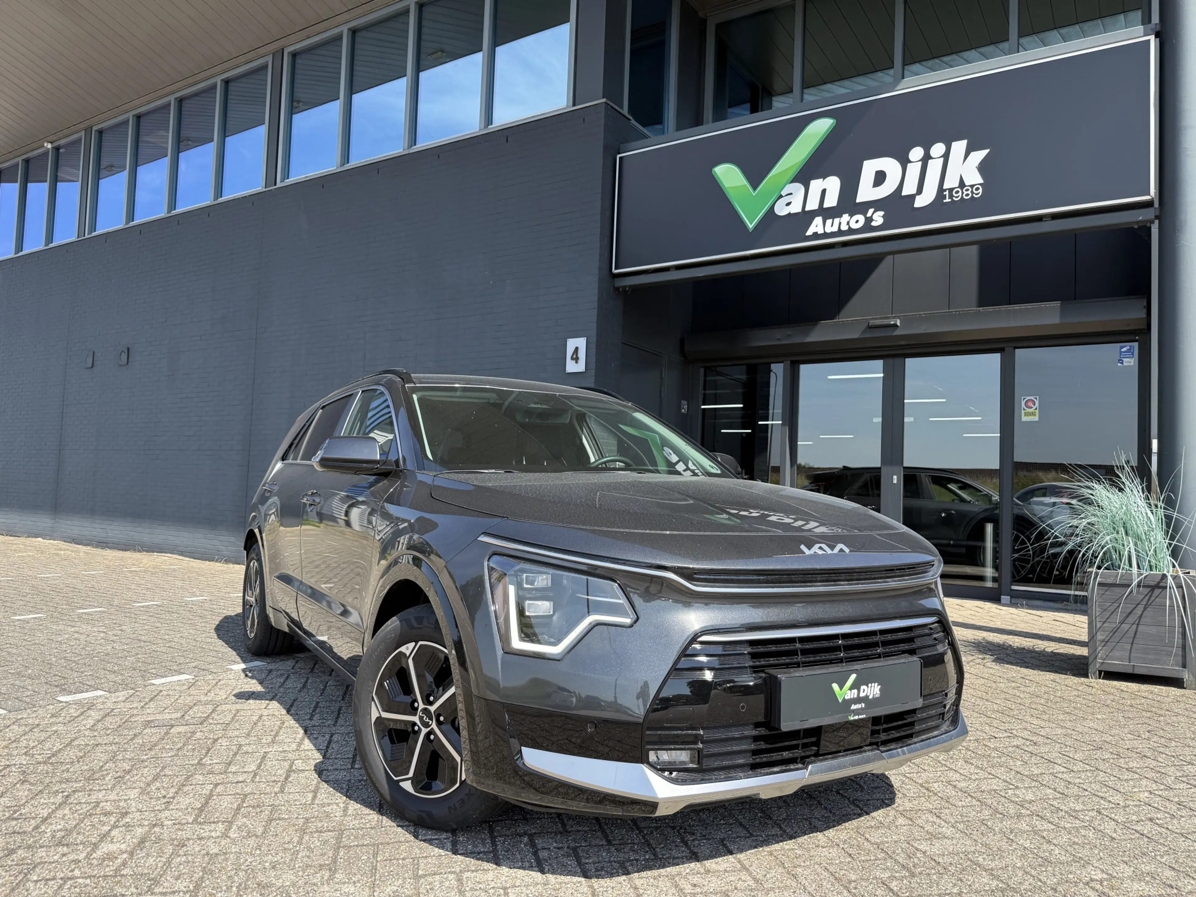 Kia Niro 1.6 GDi Hybrid DynamicLine Navi Camera Ad.Cruise E