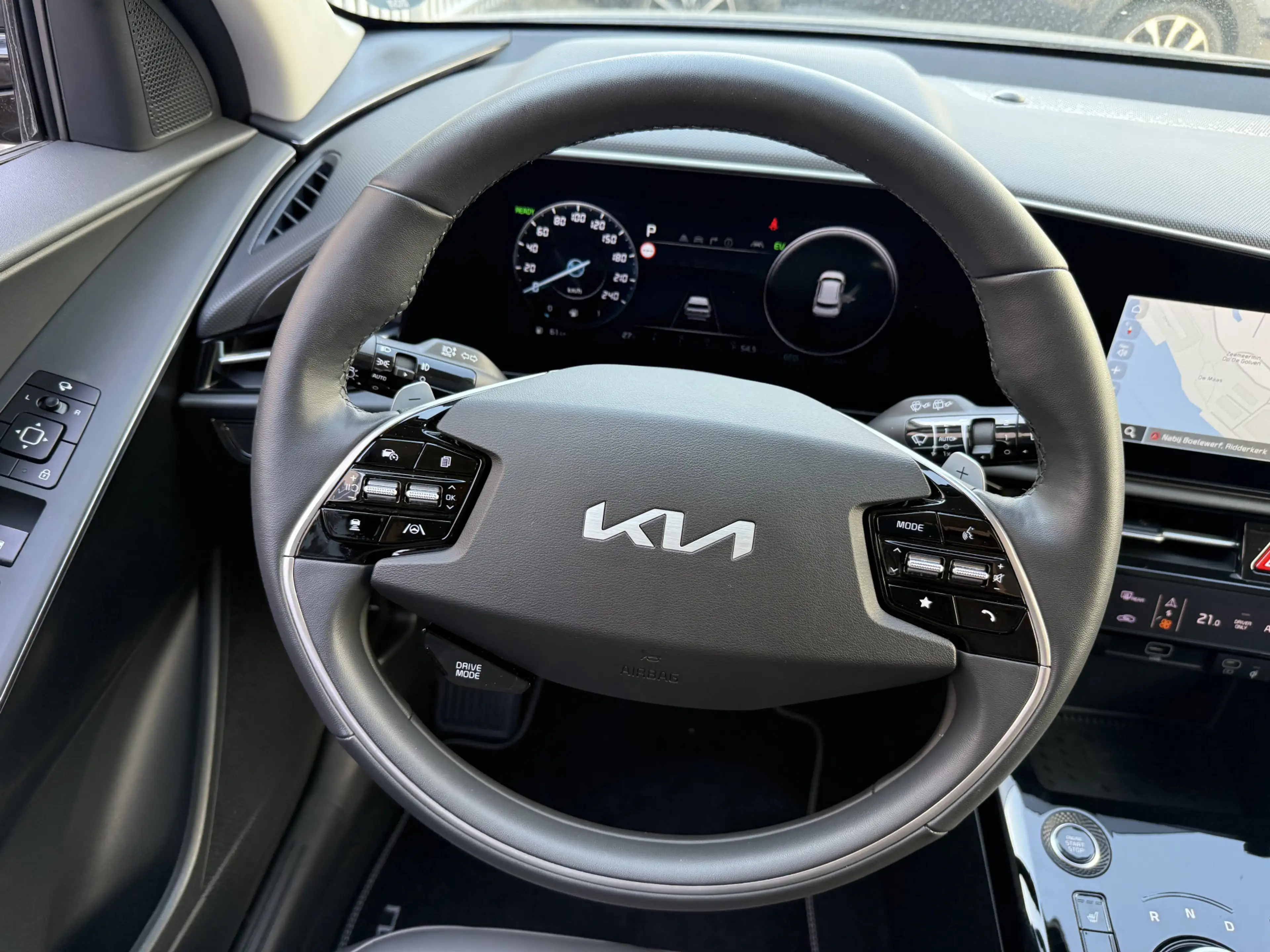 Kia Niro 1.6 GDi Hybrid DynamicLine Navi Camera Ad.Cruise E — photo 18