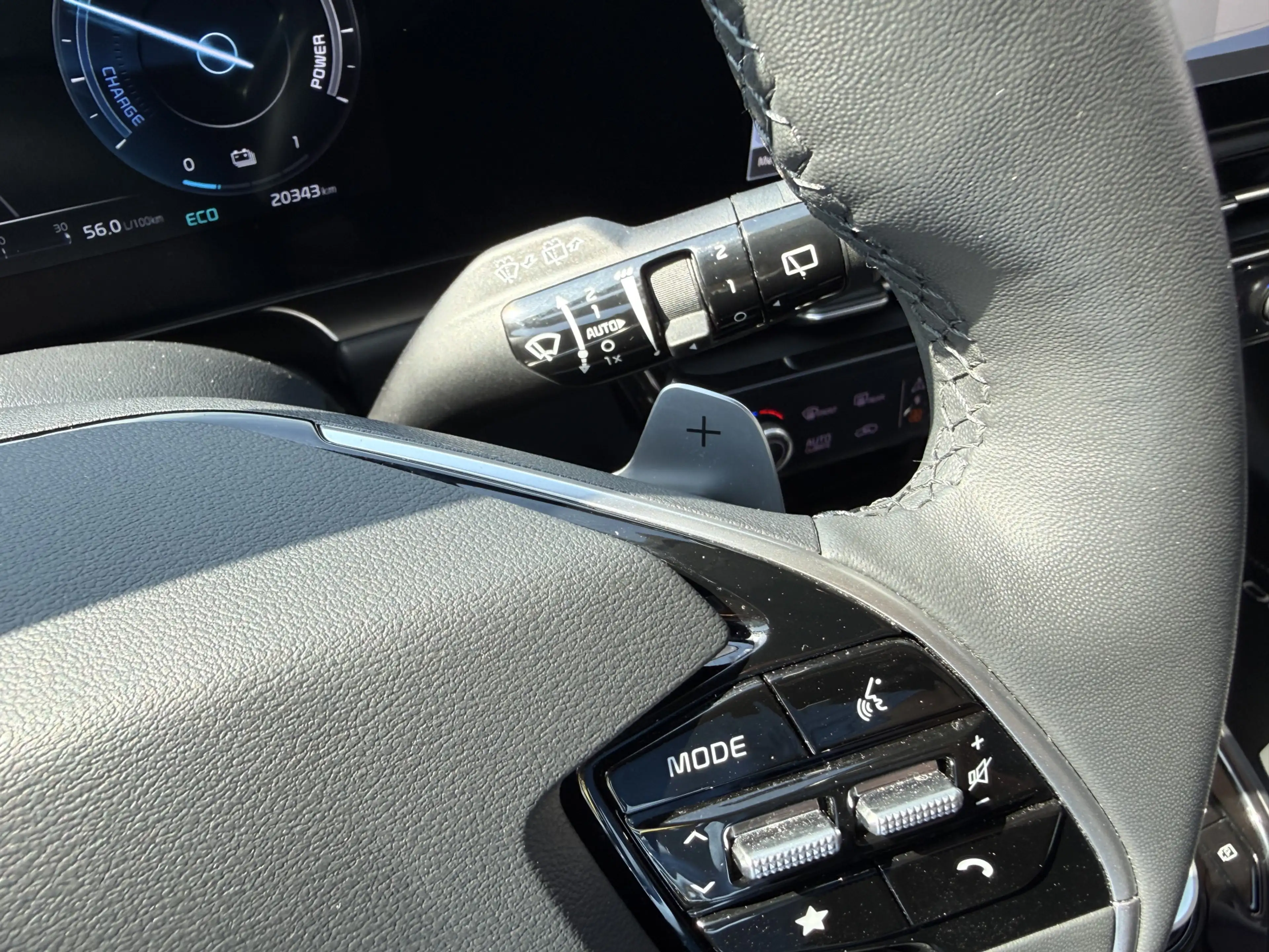 Kia Niro 1.6 GDi Hybrid DynamicLine Navi Camera Ad.Cruise E — photo 29