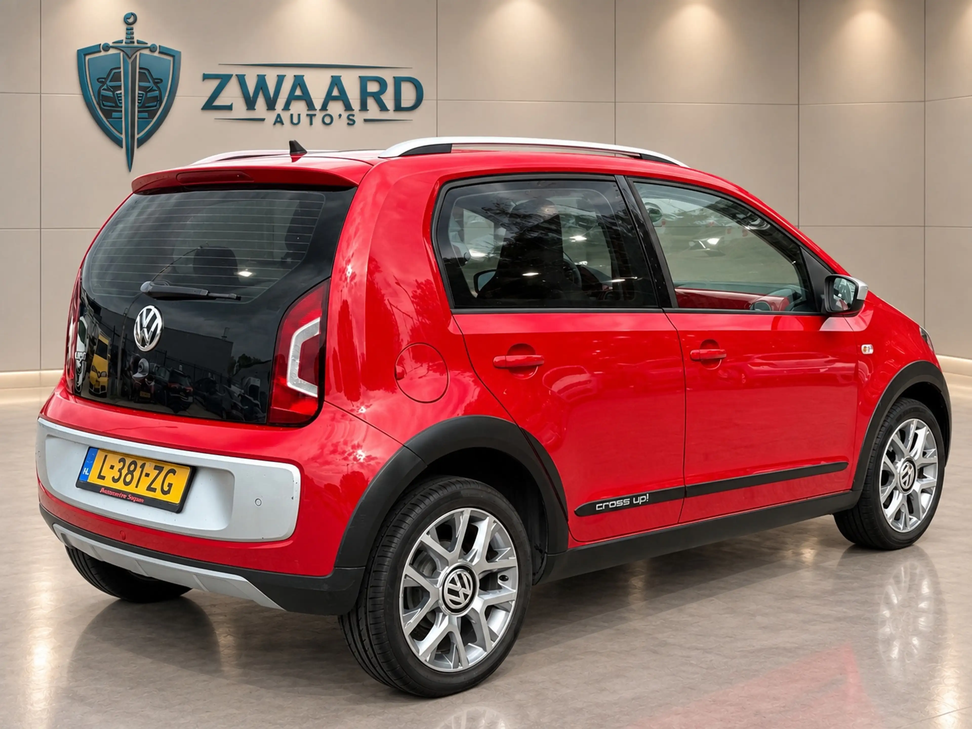 Volkswagen up! 1.0 cross up! BlueMotion l Cruise l Airco l Stoelv — photo 8