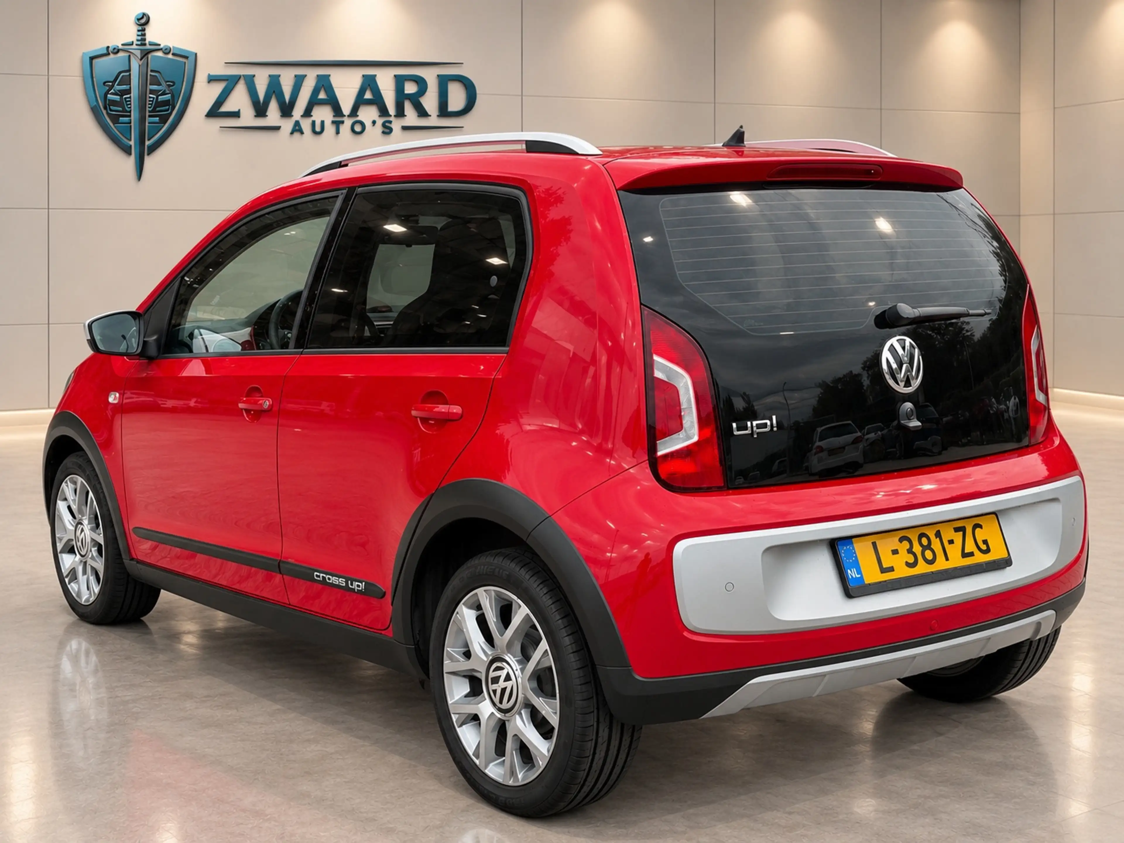 Volkswagen up! 1.0 cross up! BlueMotion l Cruise l Airco l Stoelv — photo 6