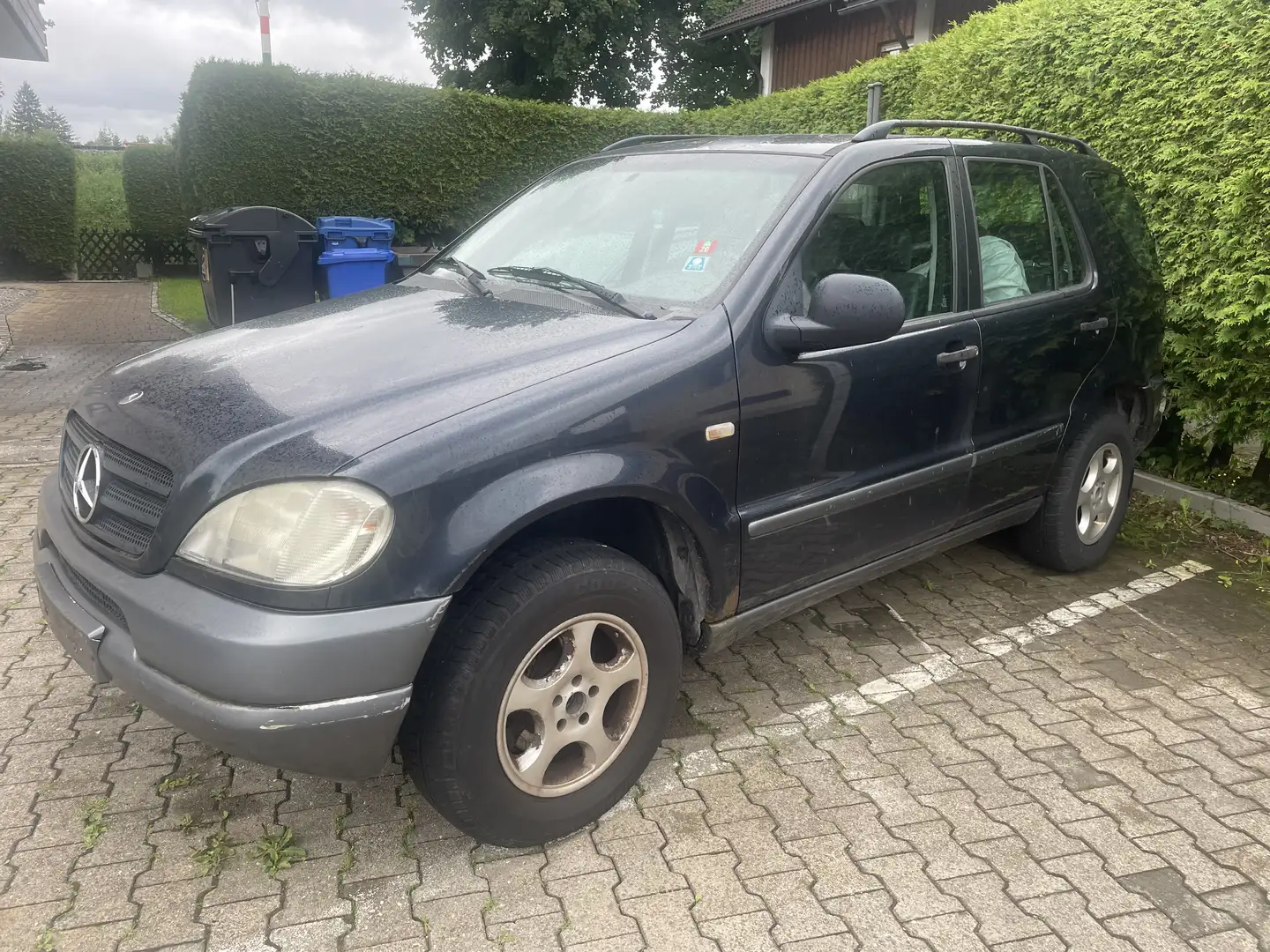 Mercedes-Benz ML 230 Чорний - 1