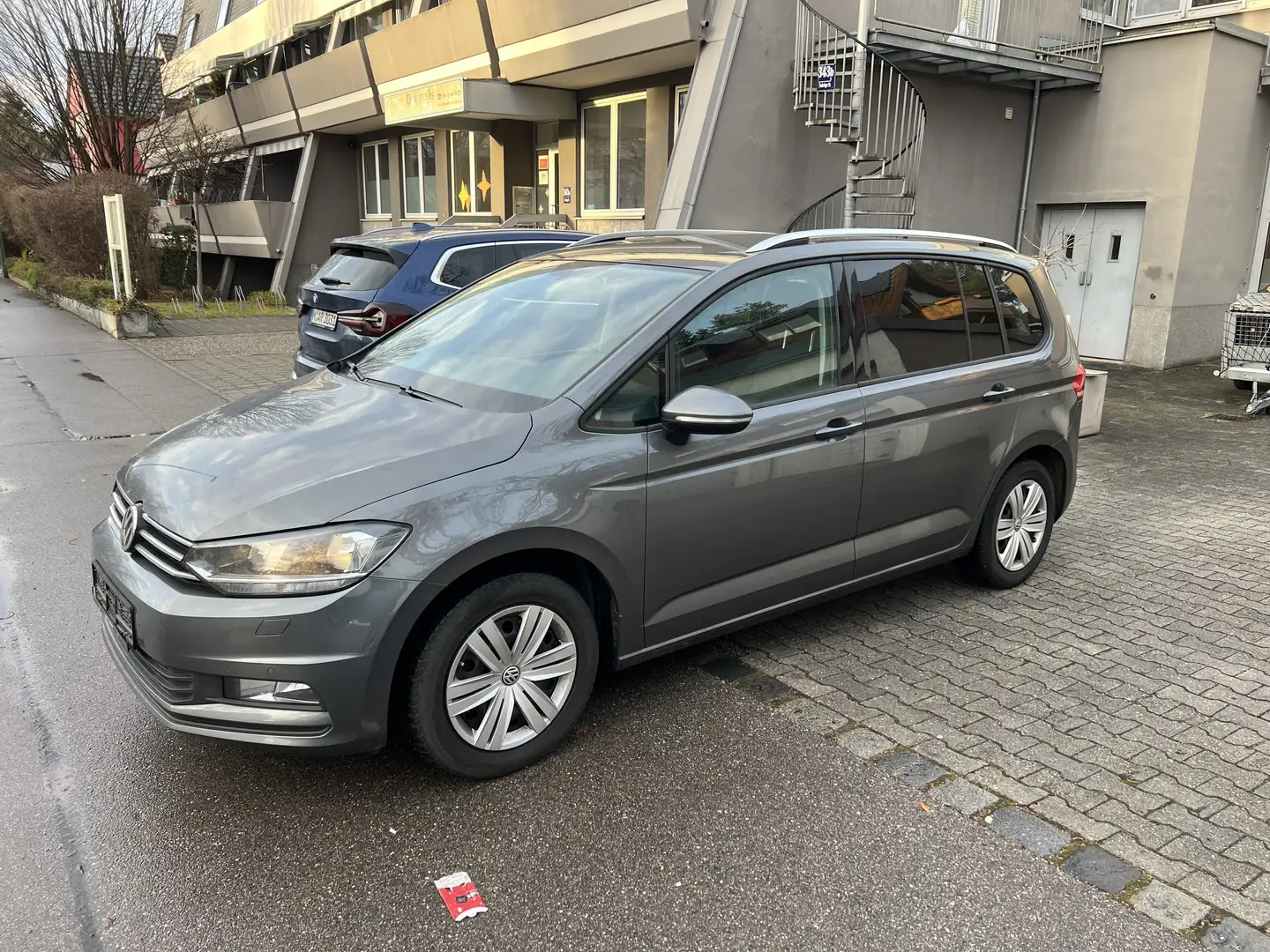 Volkswagen Touran Comfortline BMT/Start-Stopp Grau - 2