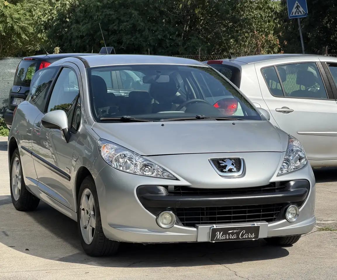 Peugeot 207