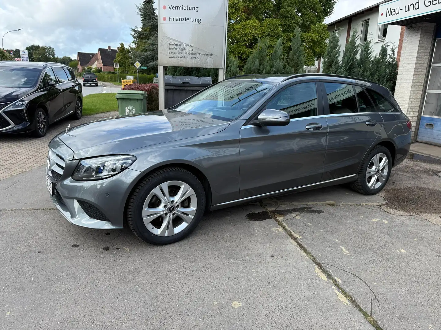 Mercedes-Benz C 200 T-Modell 200d T Autom.-LED-Navi-Rcam-PDC-GRA-MF... Grau - 1