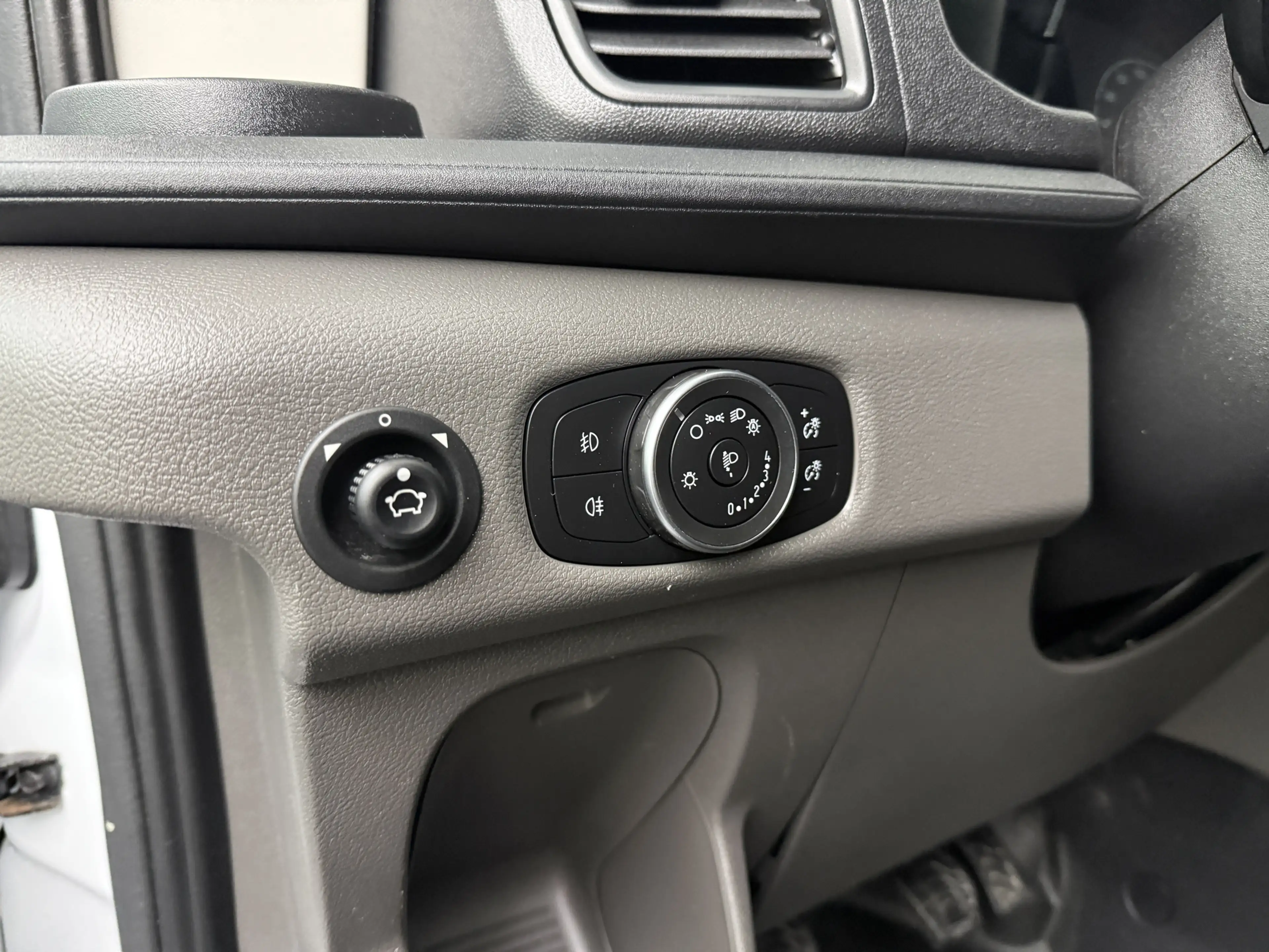 Ford Transit 2.0TDCi 130PK L3H3 | Airco | Cruise | Camera | 3-Z — photo 14