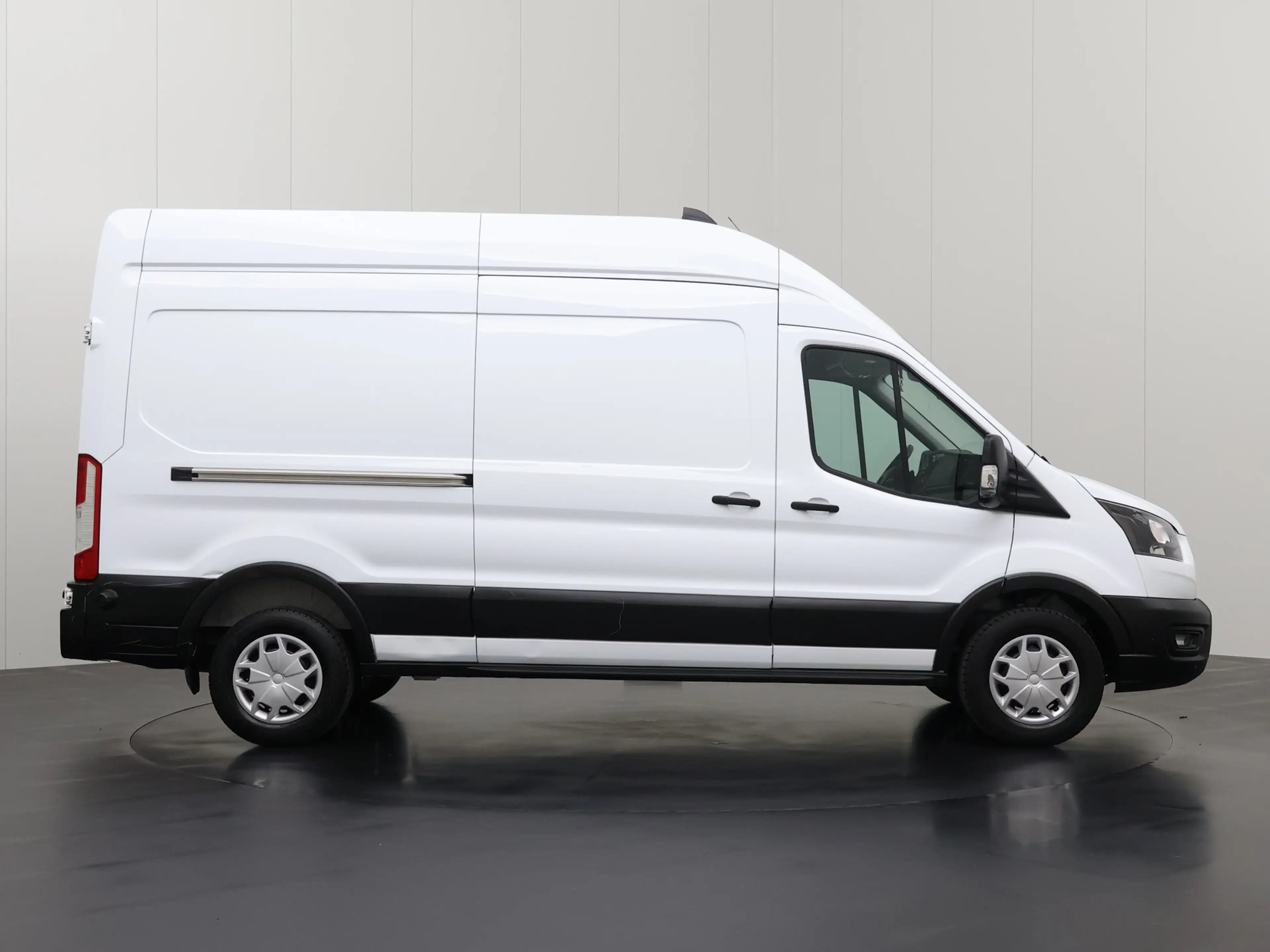 Ford Transit 2.0TDCi 130PK L3H3 | Airco | Cruise | Camera | 3-Z — photo 13