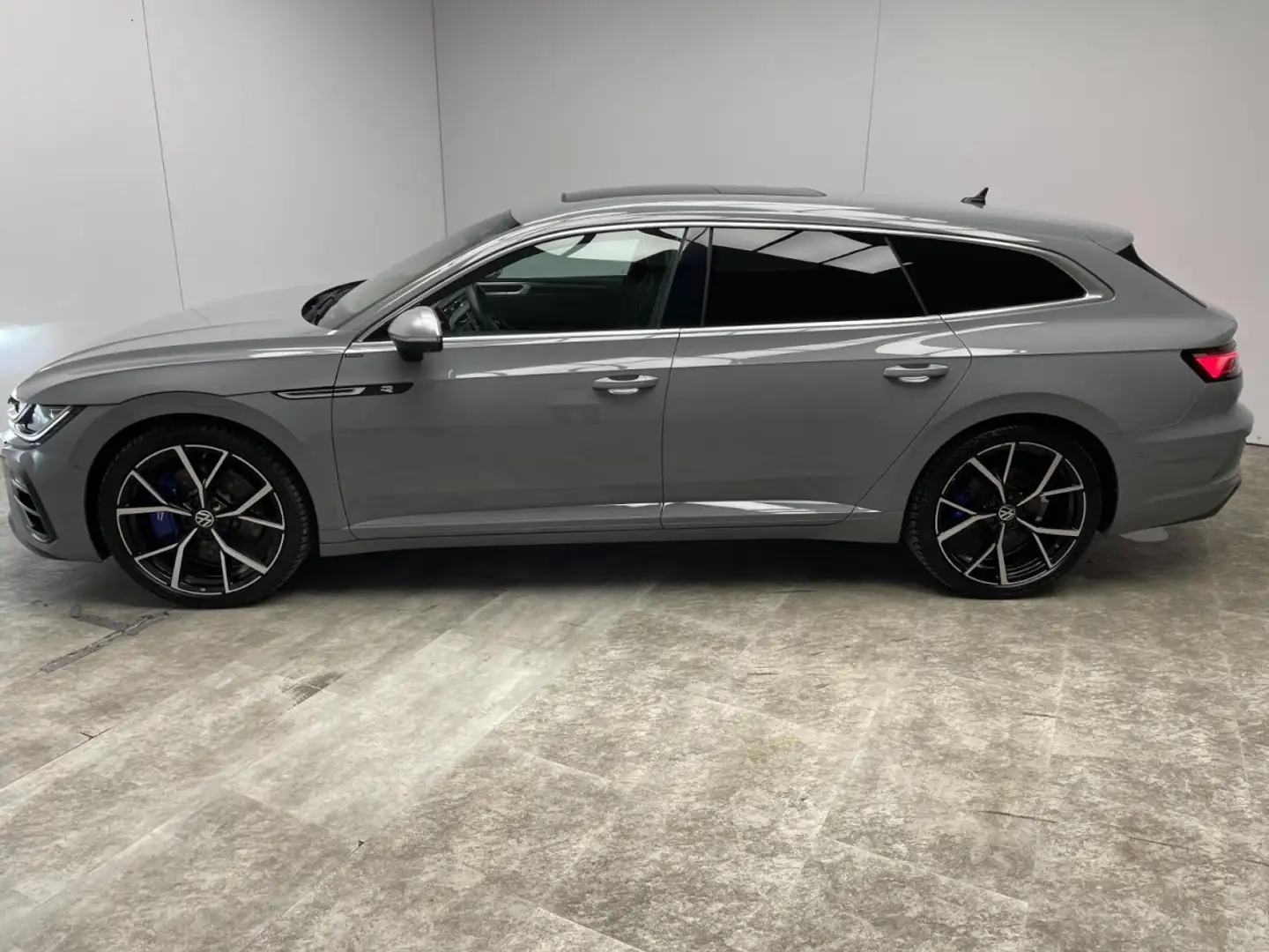 Volkswagen Arteon R Shooting Brake 2.0 TSI DSG 4Motion Klima Navi Gris - 2