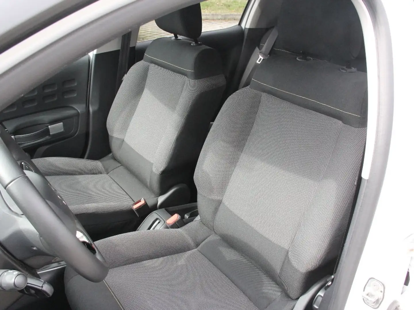 Citroen C3 Automatik LED Klimaautomatik NSW PDC CAM Grau - 2