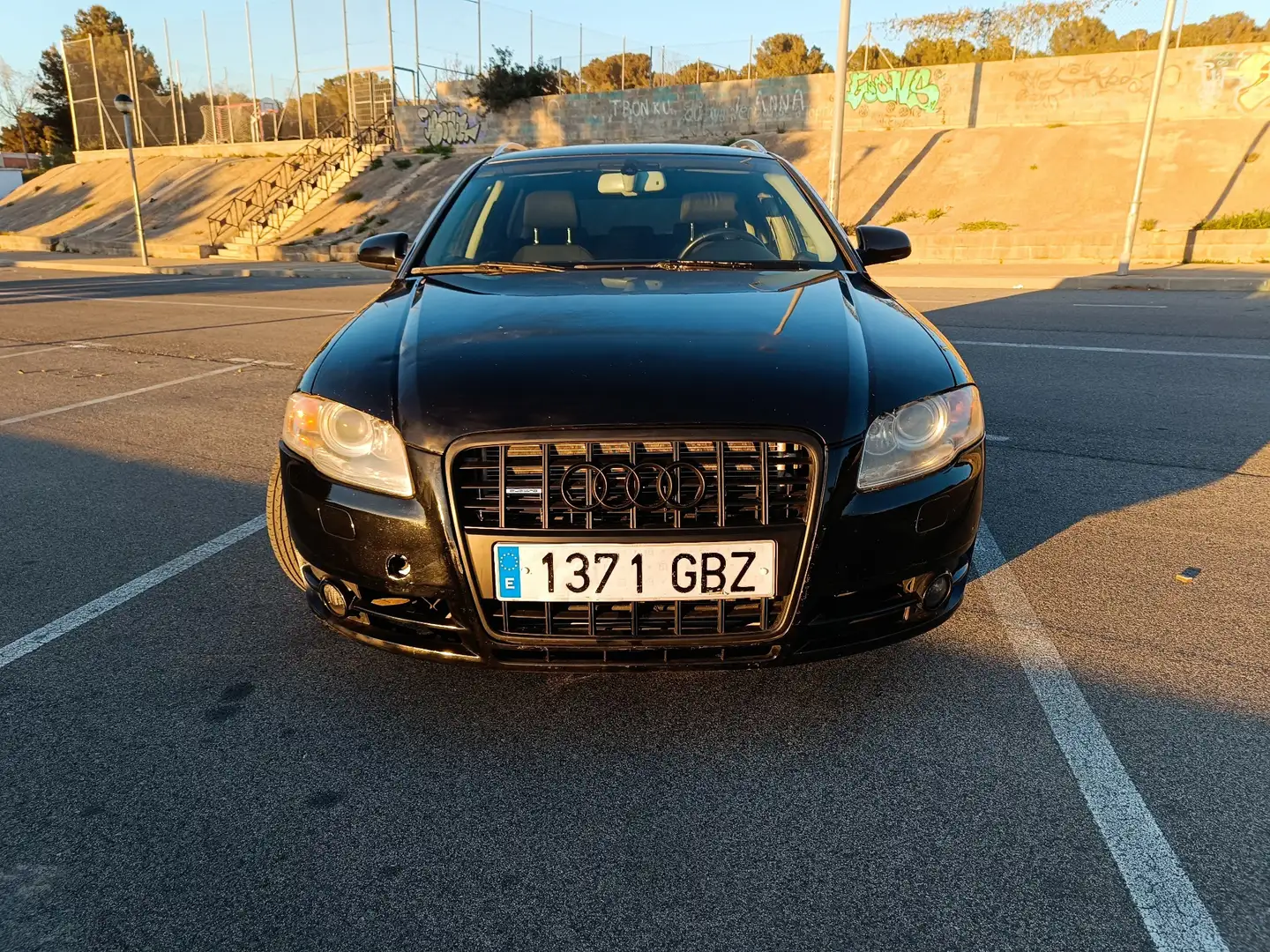 Audi A4 Avant 2.0TDI DPF 143 quattro - 1