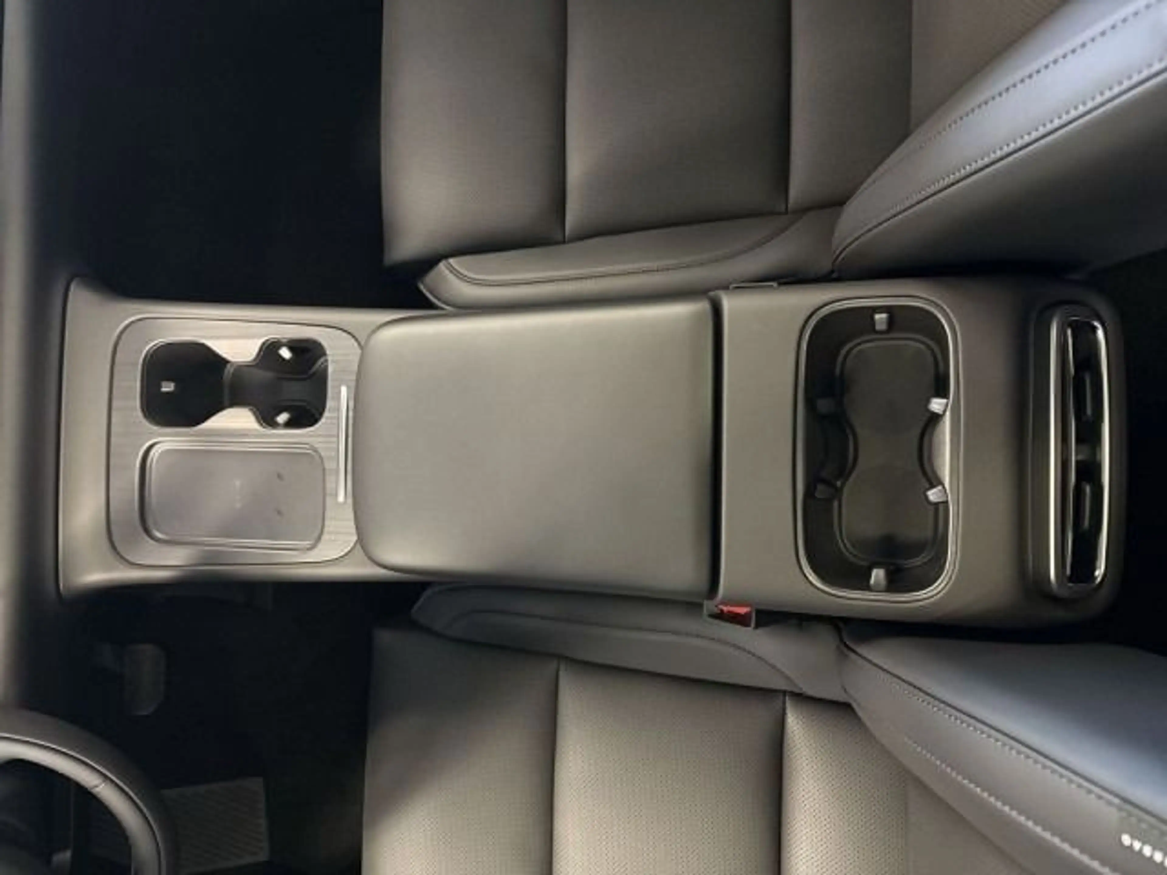 Leapmotor C10 Design Pro |Sitzh.&Kühlung|Kamera|NAV|Klimaa — photo 15