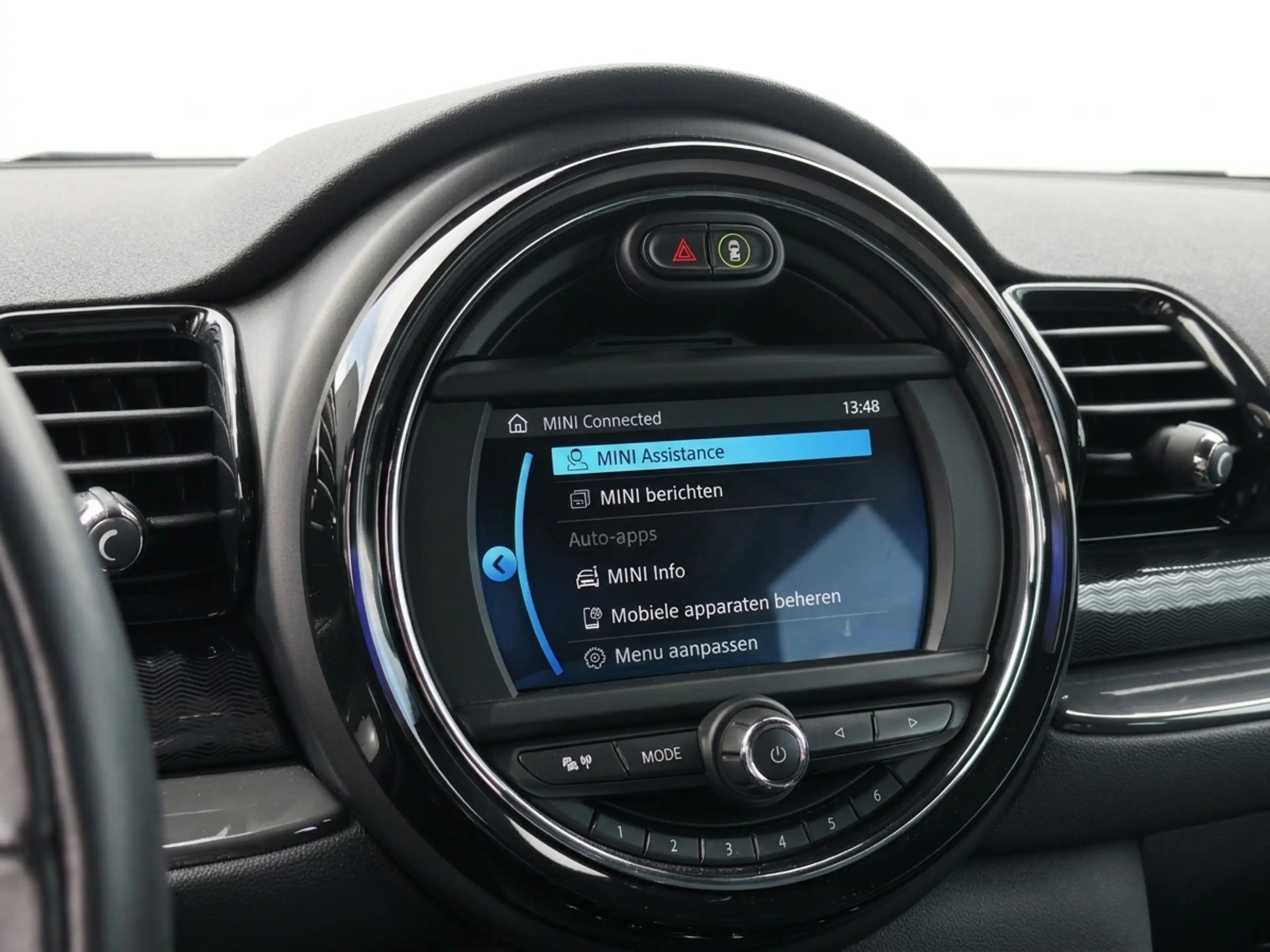MINI Cooper Clubman 1.5 Business Edition — photo 26