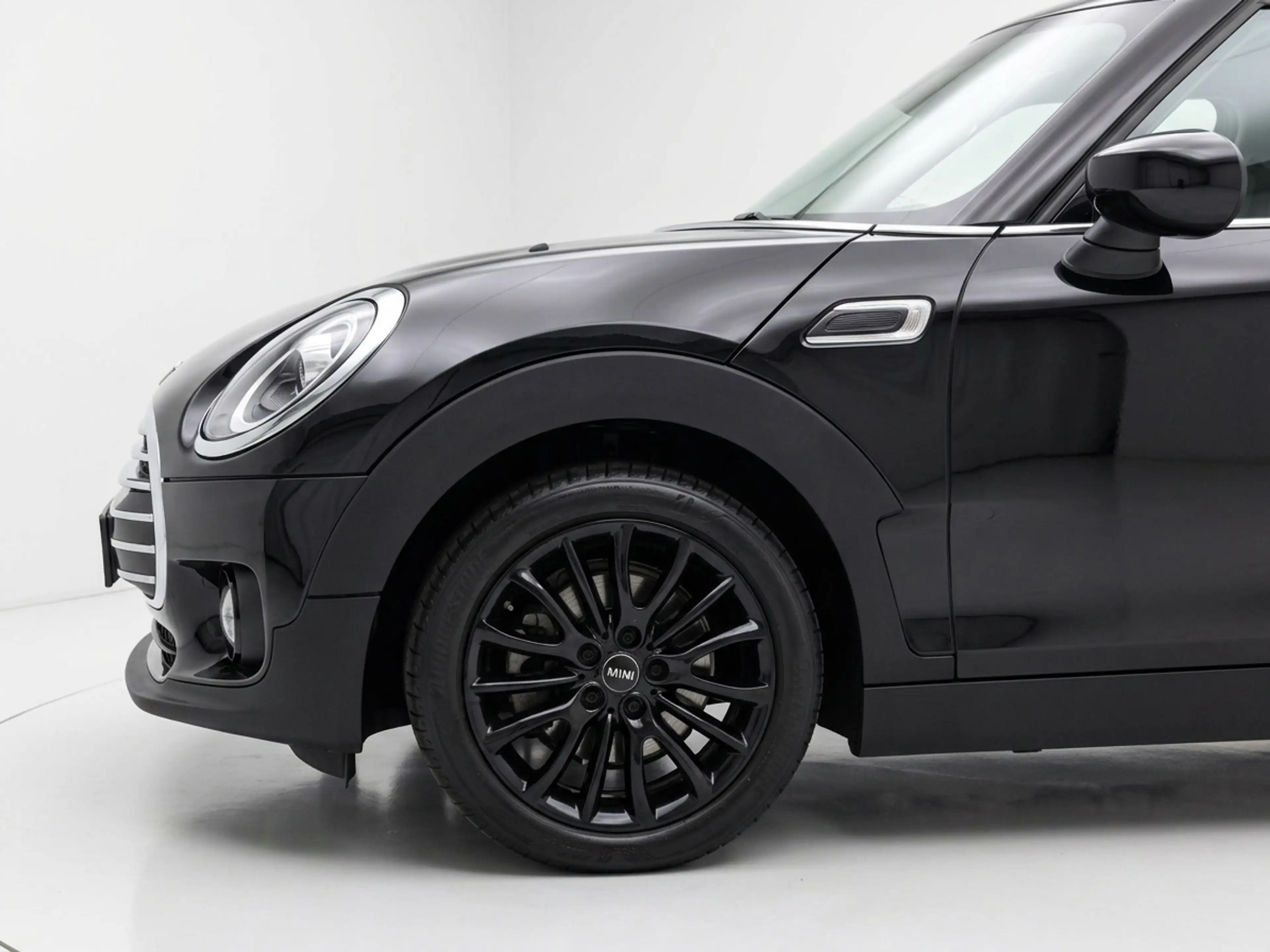 MINI Cooper Clubman 1.5 Business Edition — photo 9