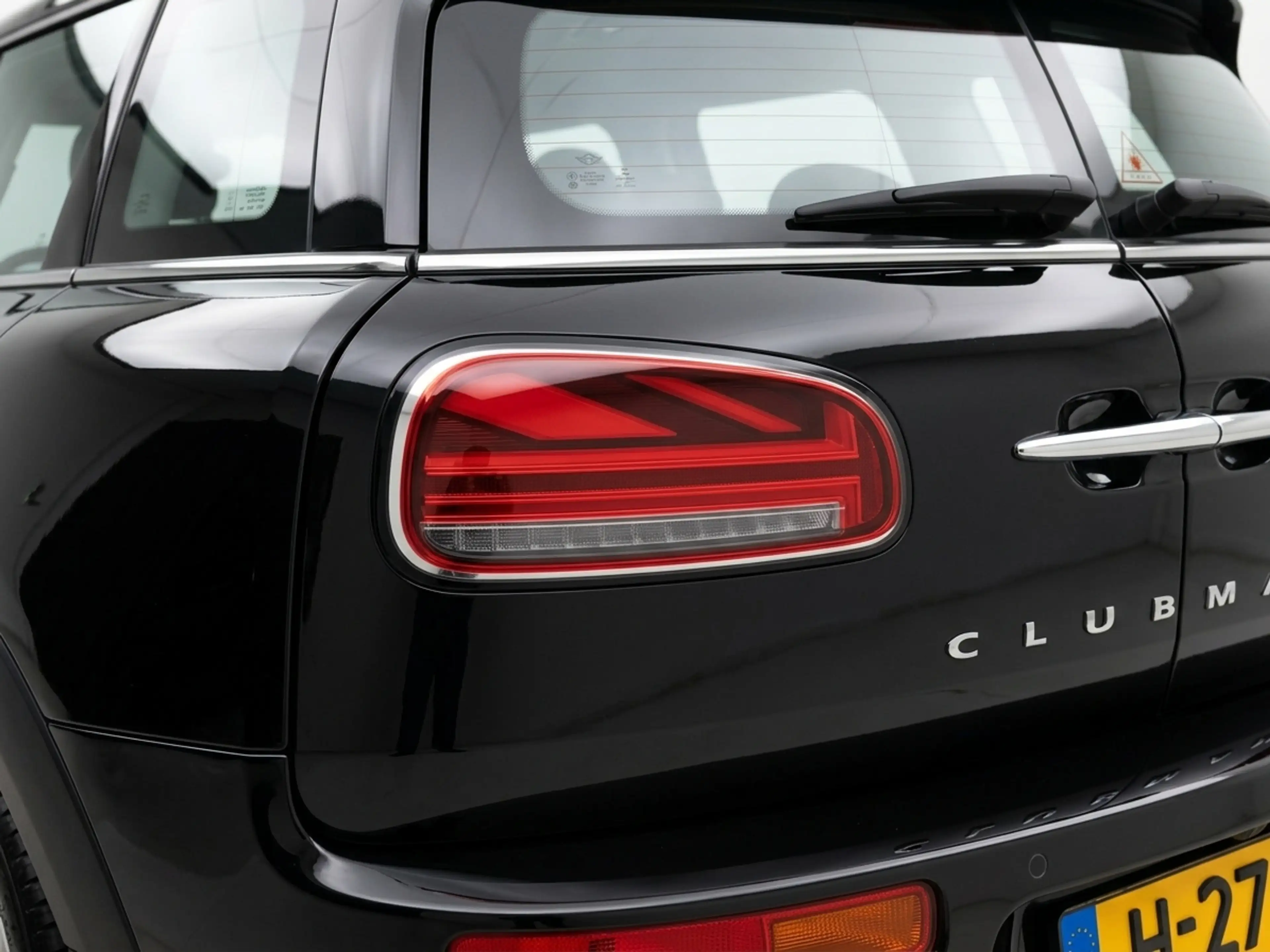MINI Cooper Clubman 1.5 Business Edition — photo 11