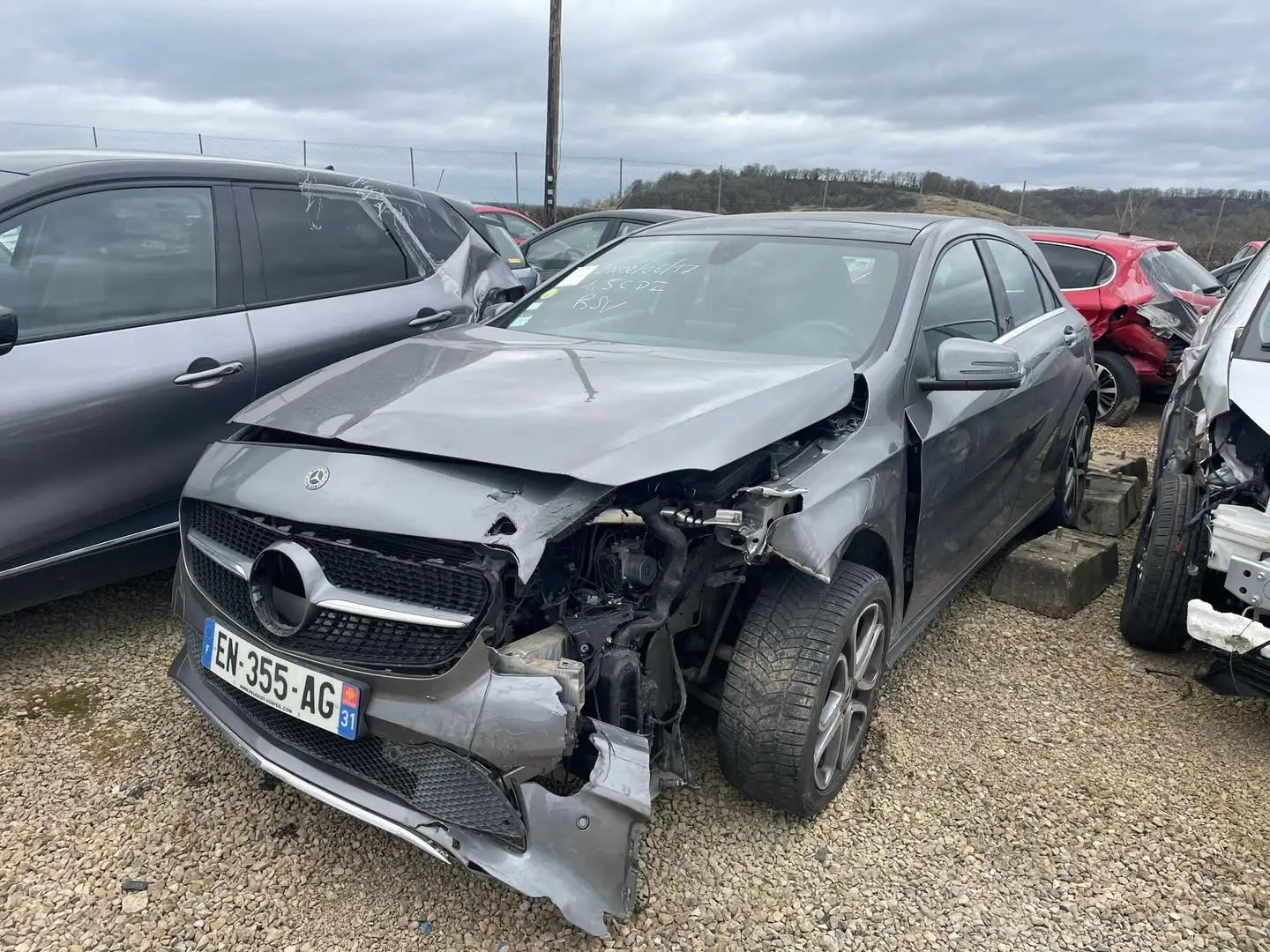 Mercedes-Benz A 180 d 1.5D 109 Inspiration / EN355 Gris - 2