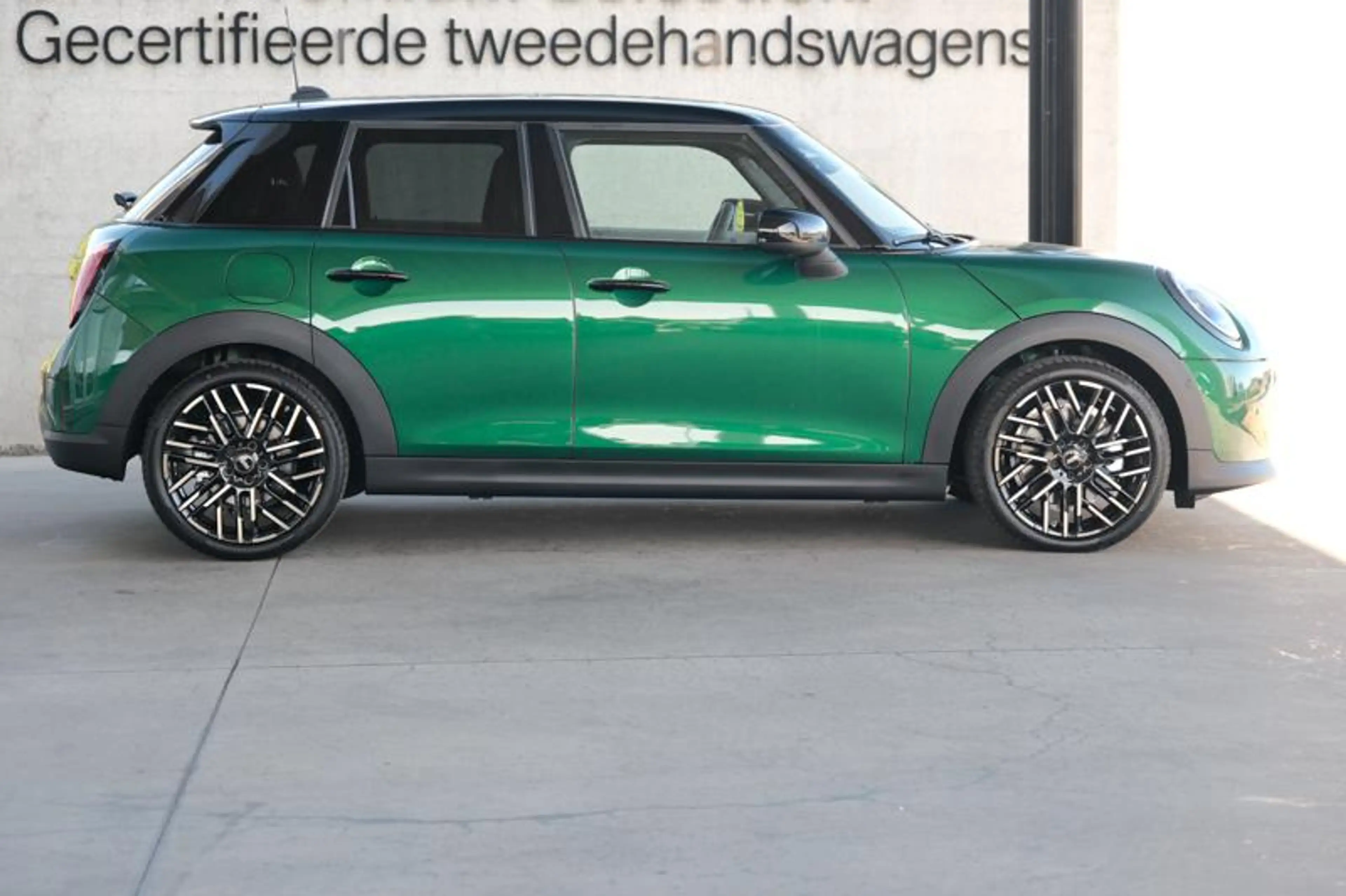 MINI Cooper C Cooper C 5D Favoured | PANO | H&K | HUD | — photo 3