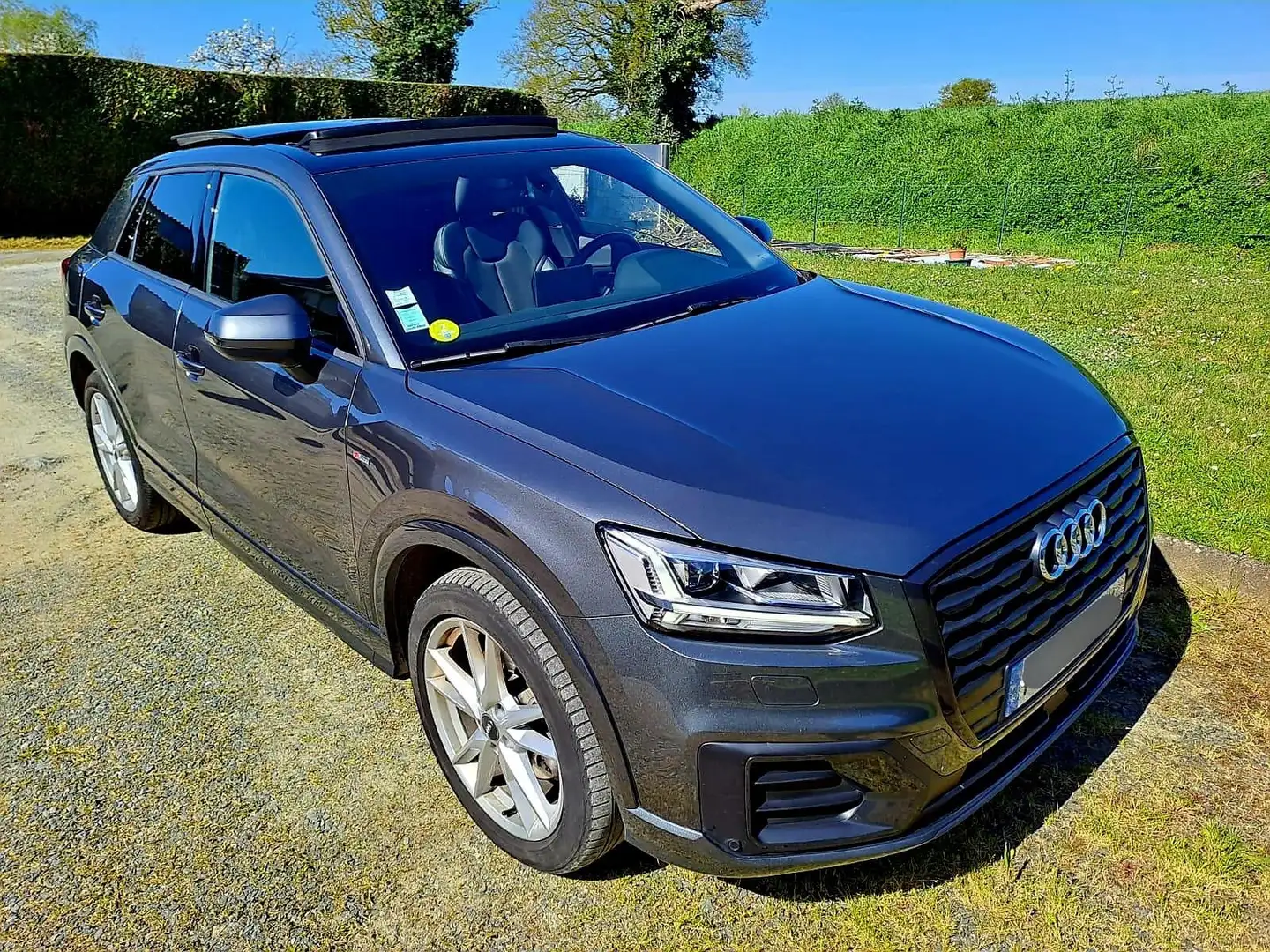 Audi Q2 Q2 35 TDI 150 S tronic 7 S Line Gris - 2