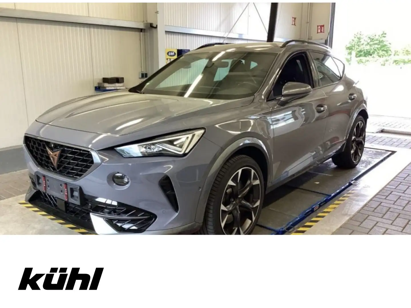 CUPRA Formentor 1.4 TSI eHybrid DSG LED/ACC/360°/Navi/ Gris - 1