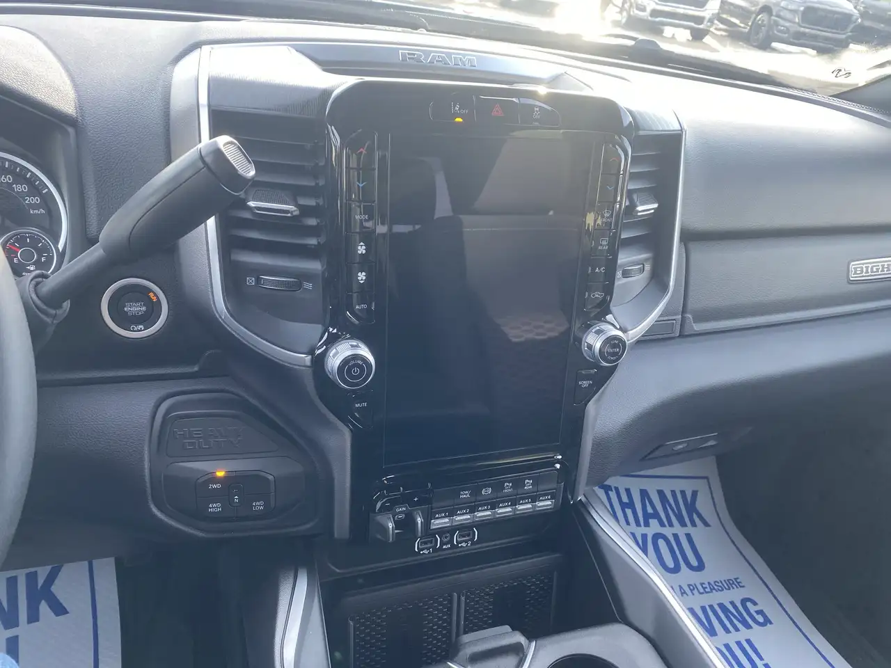 RAM 3500 снимка RAM 3500