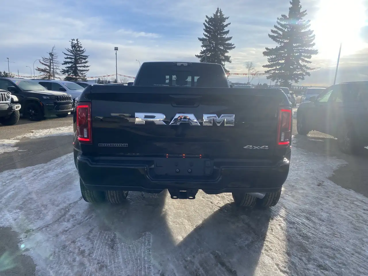 RAM 3500 снимка RAM 3500