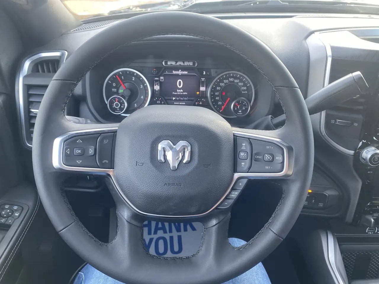 RAM 3500 снимка RAM 3500