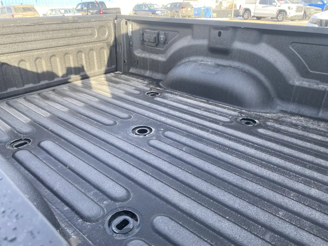 RAM 3500 снимка RAM 3500
