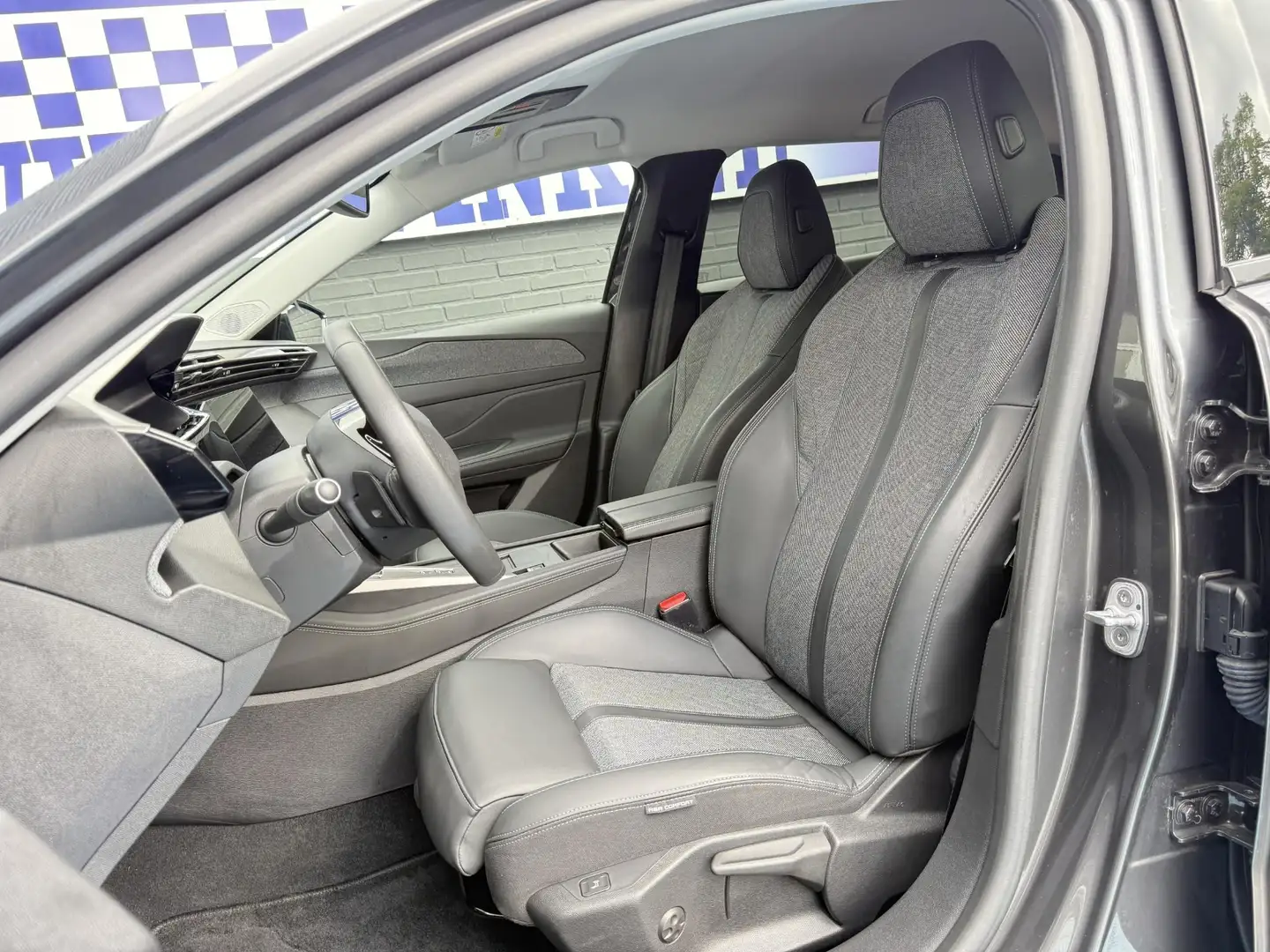 Peugeot 408 1.2 PureTech ADAP CRUISE TREKH. P-CAM APPLE Gri - 2