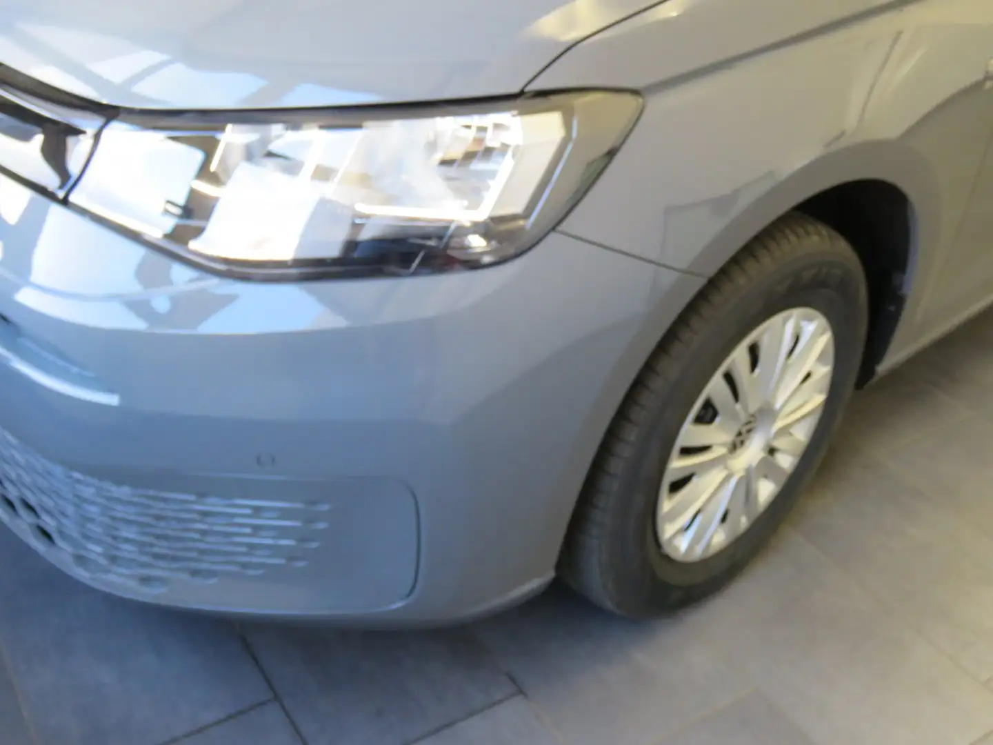 Volkswagen Caddy Family TDI Grau - 2